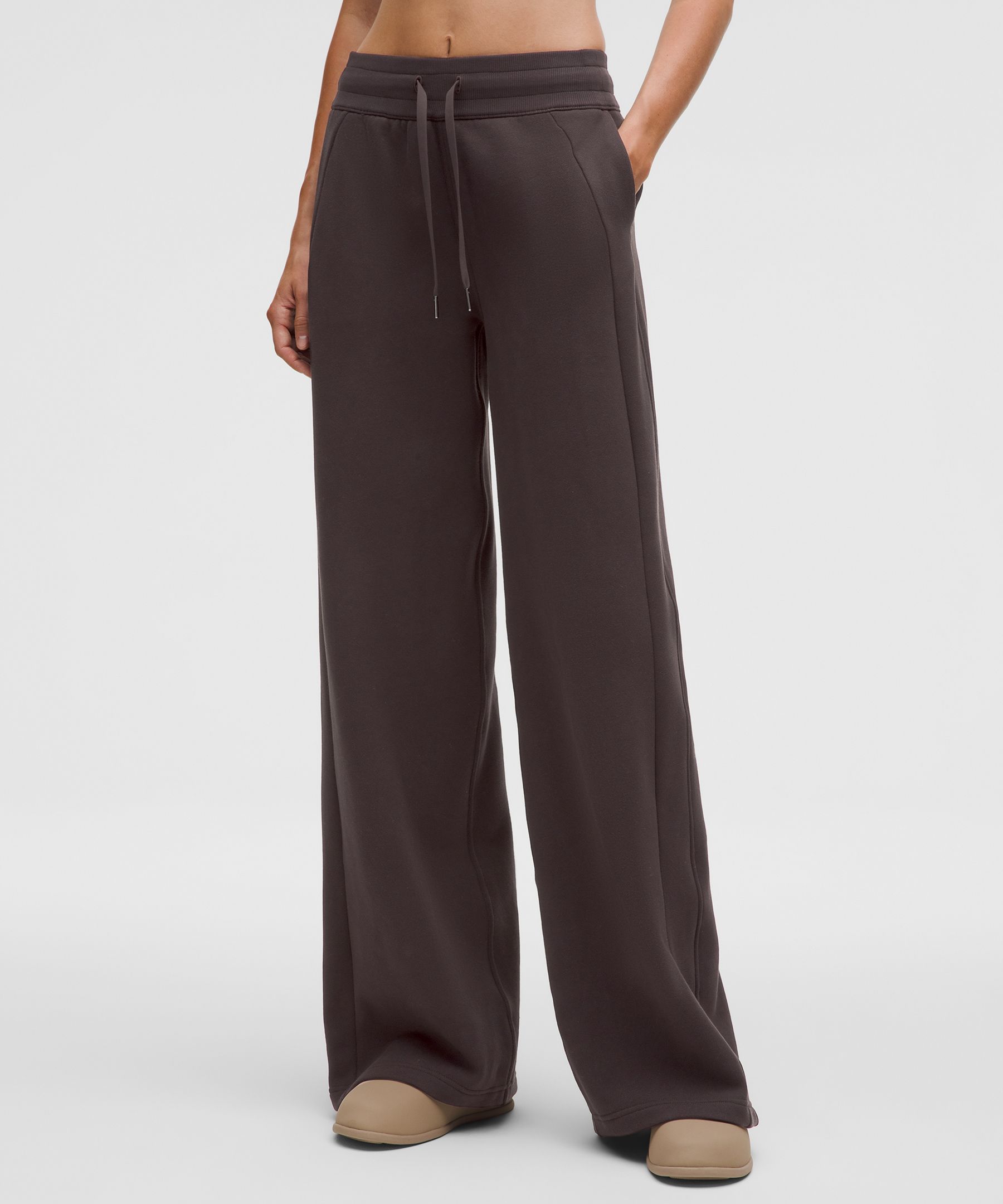 Lululemon Scuba Mid-rise Wide-leg Pant