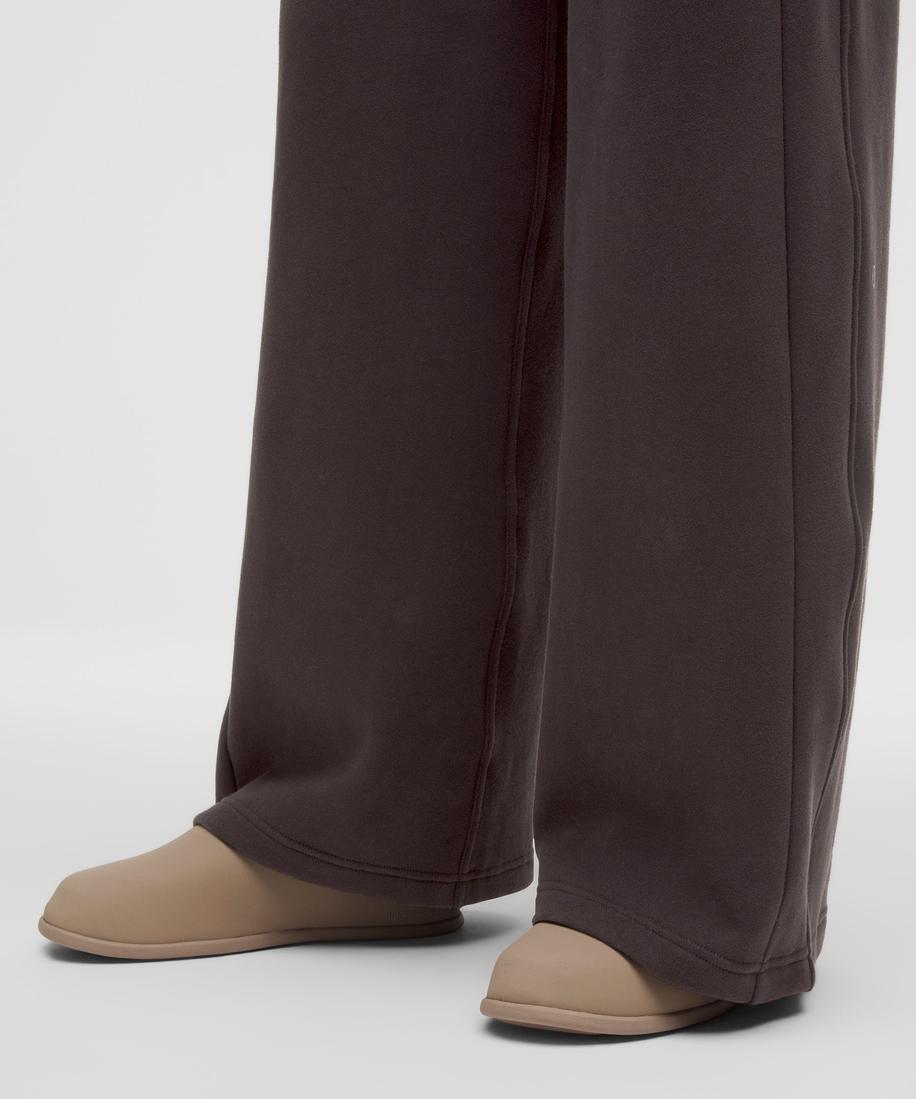 Lululemon Scuba Mid-rise Wide-leg Pant