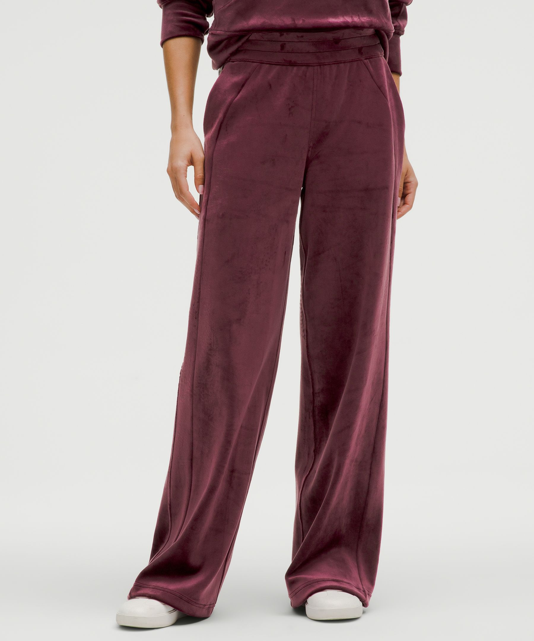 Scuba Mid Rise Wide Leg Pant Velvet Joggers Lululemon UK