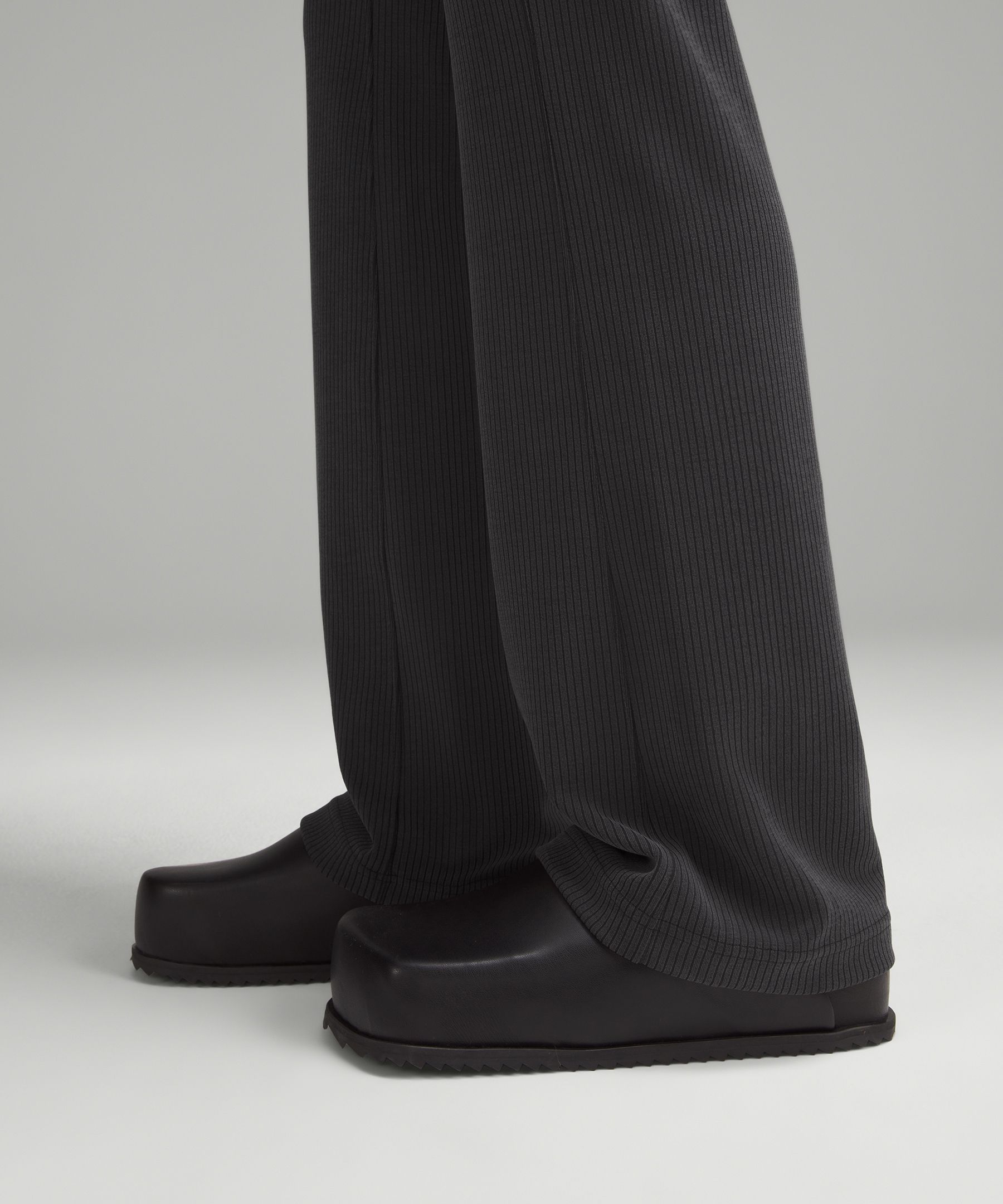 Ribbed Softstreme Flared Pant *Regular | Women's Pants