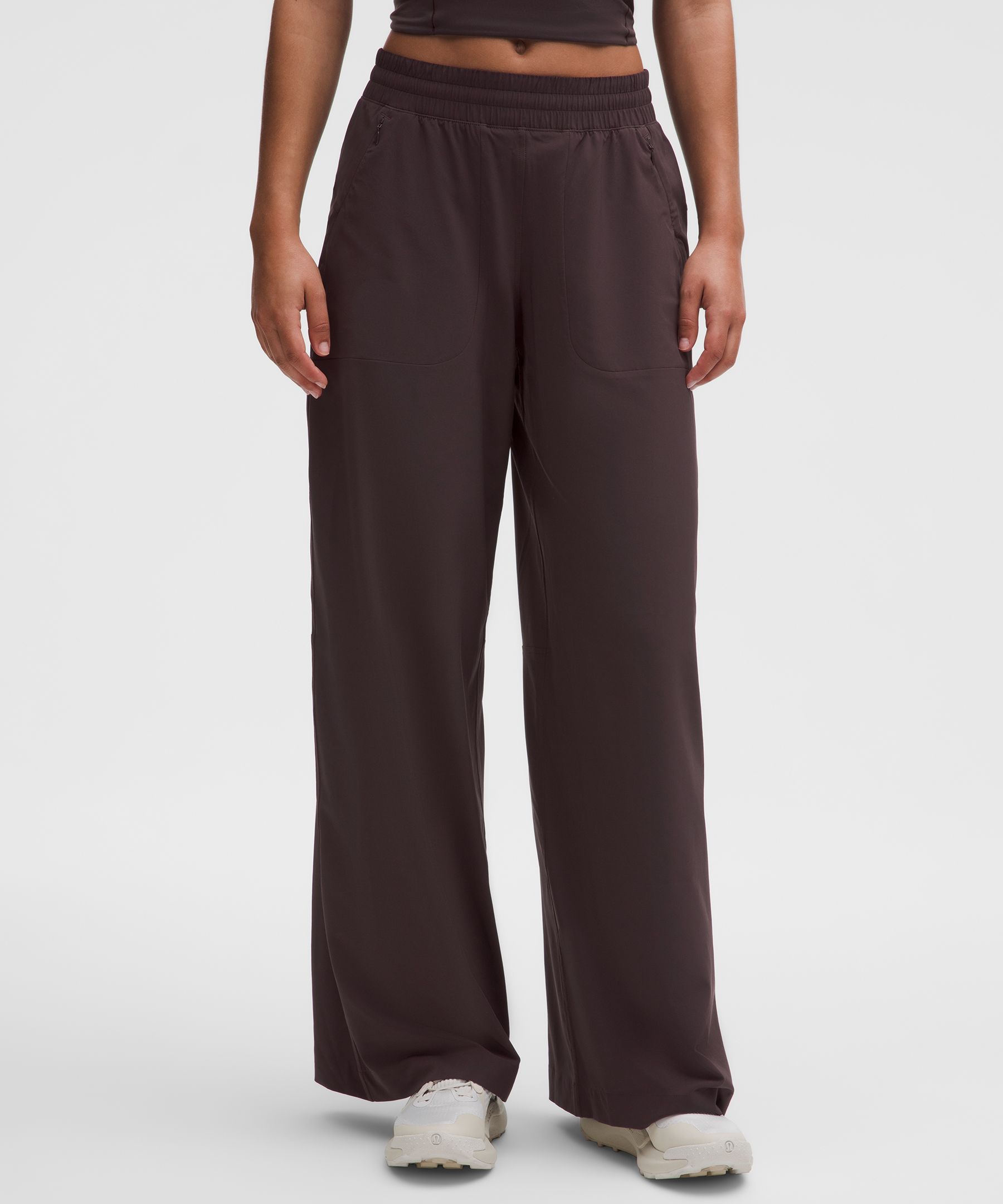 Swift Mid-Rise Wide-Leg Pant