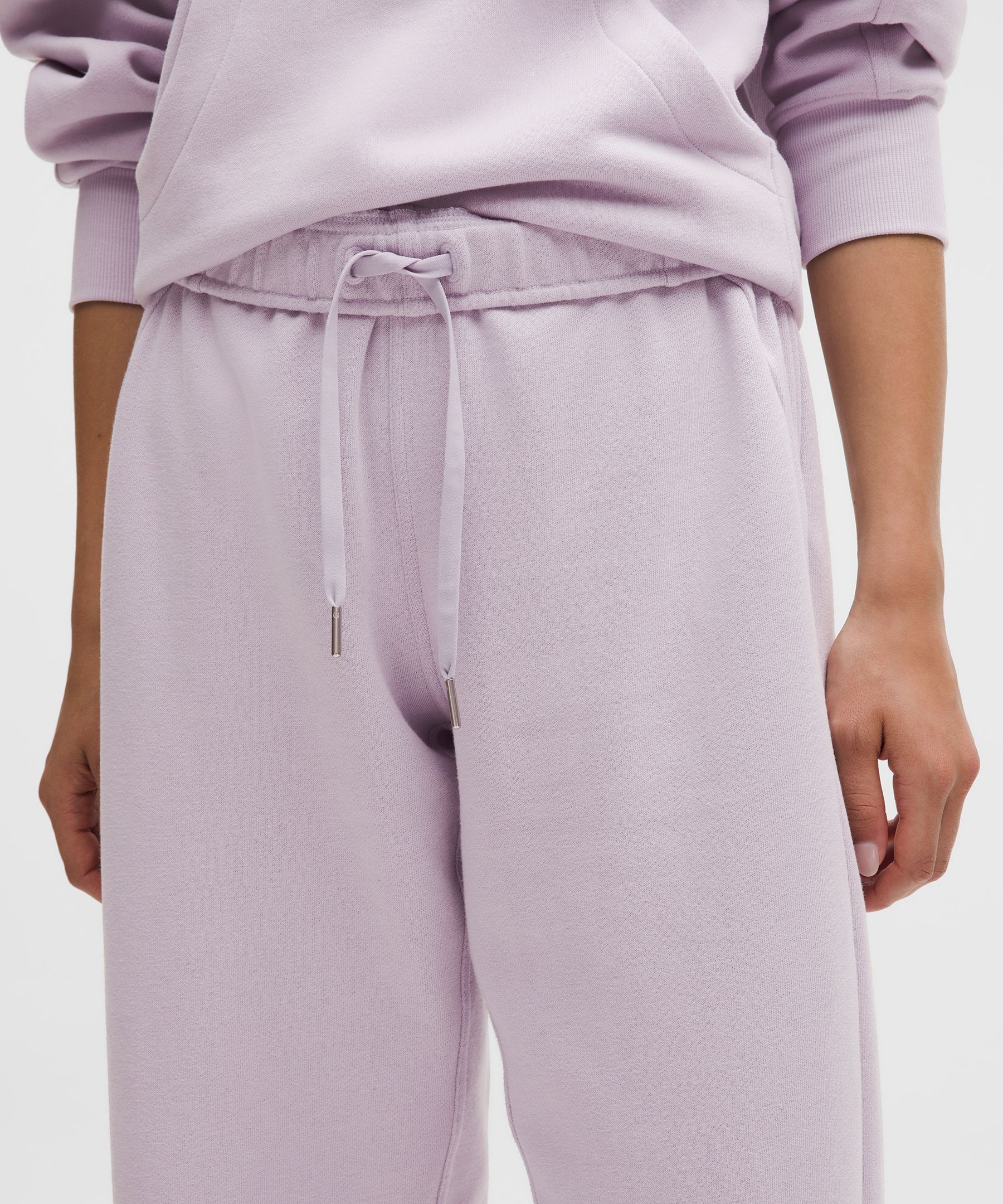 Scuba Mid-Rise Oversized Jogger *Tall