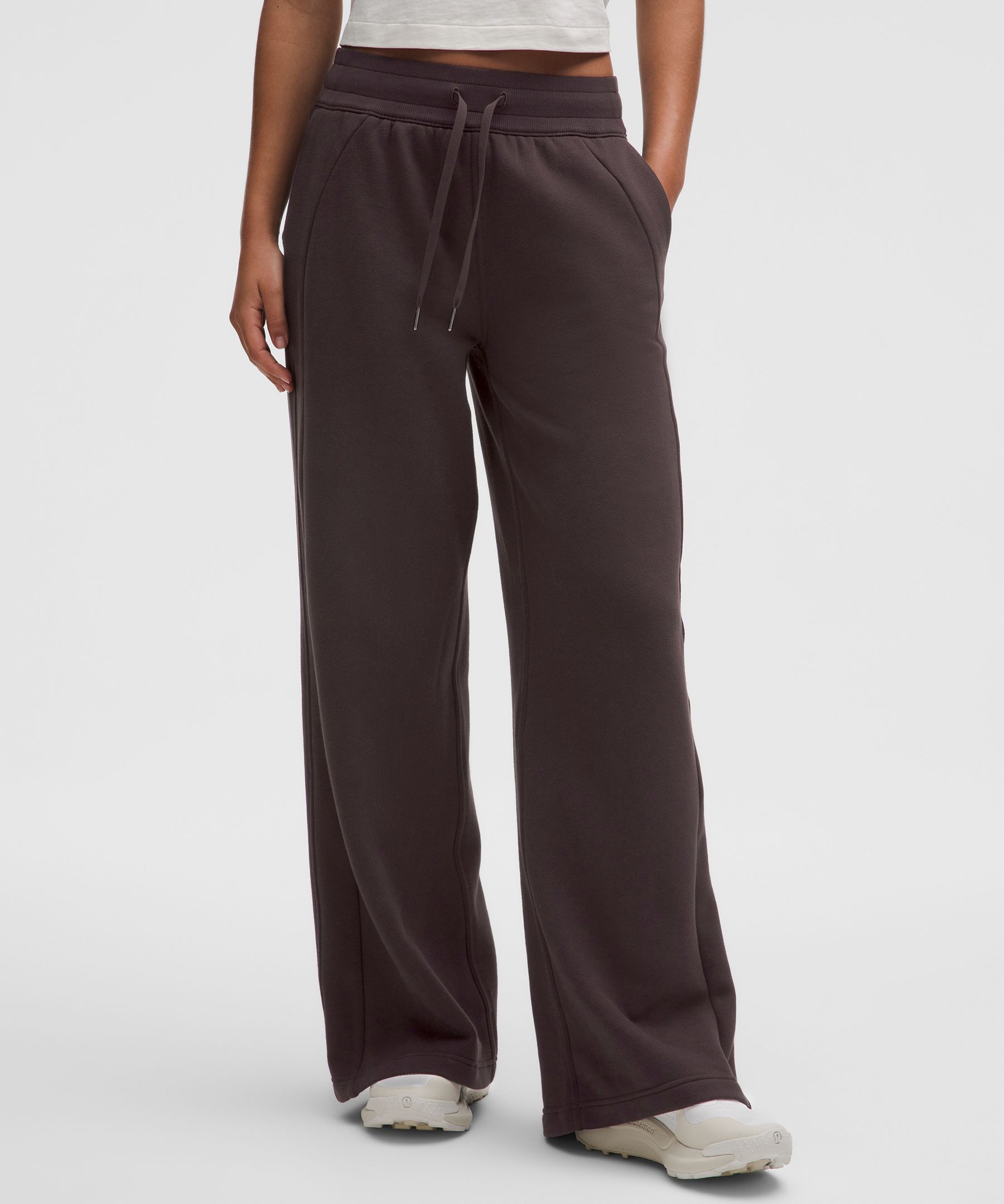 Lululemon Scuba Mid-rise Wide-leg Pant