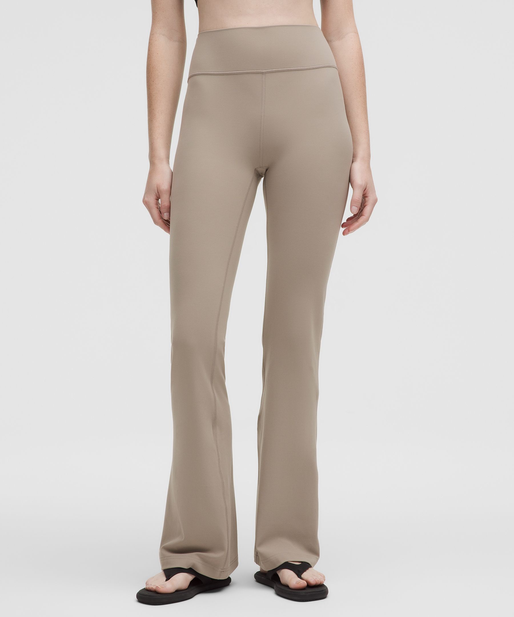 Groove Nulu High-Rise Flared Pant *Regular