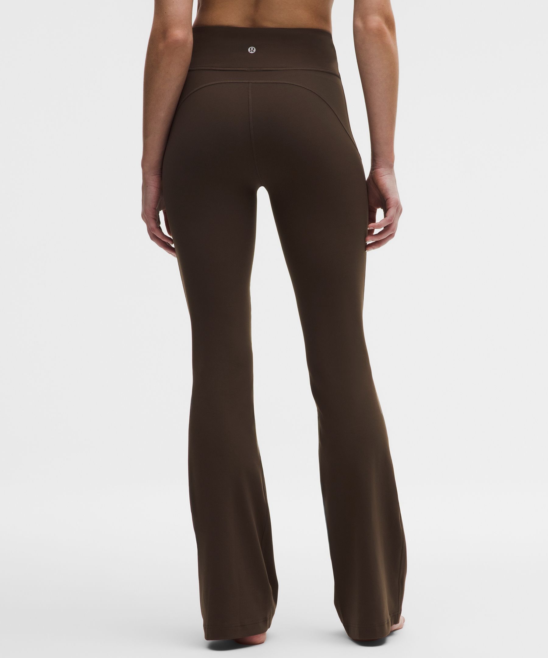 なっちゃん♡　lululemon Groove SHR Flare パンツ Groove Nulu High-Rise Flared Pant *Regular | Women's Leggings