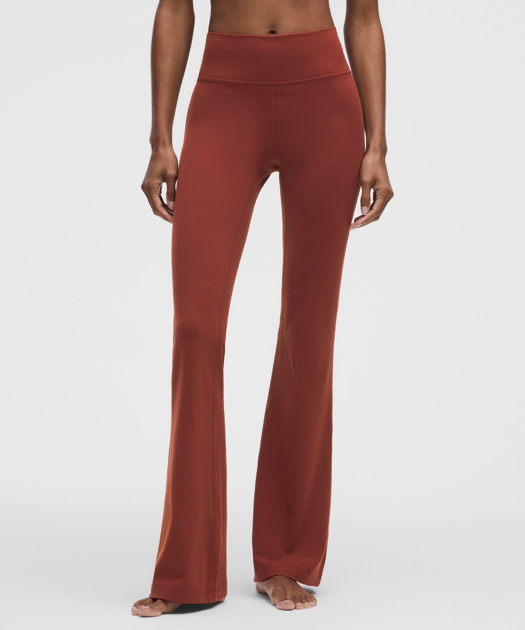 Pantalon Groove &eacute;vas&eacute; taille haute en Nulu *Standard