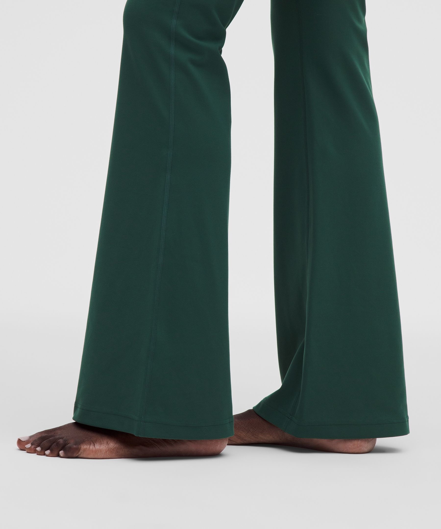 Groove Nulu High-Rise Flared Pant *Regular