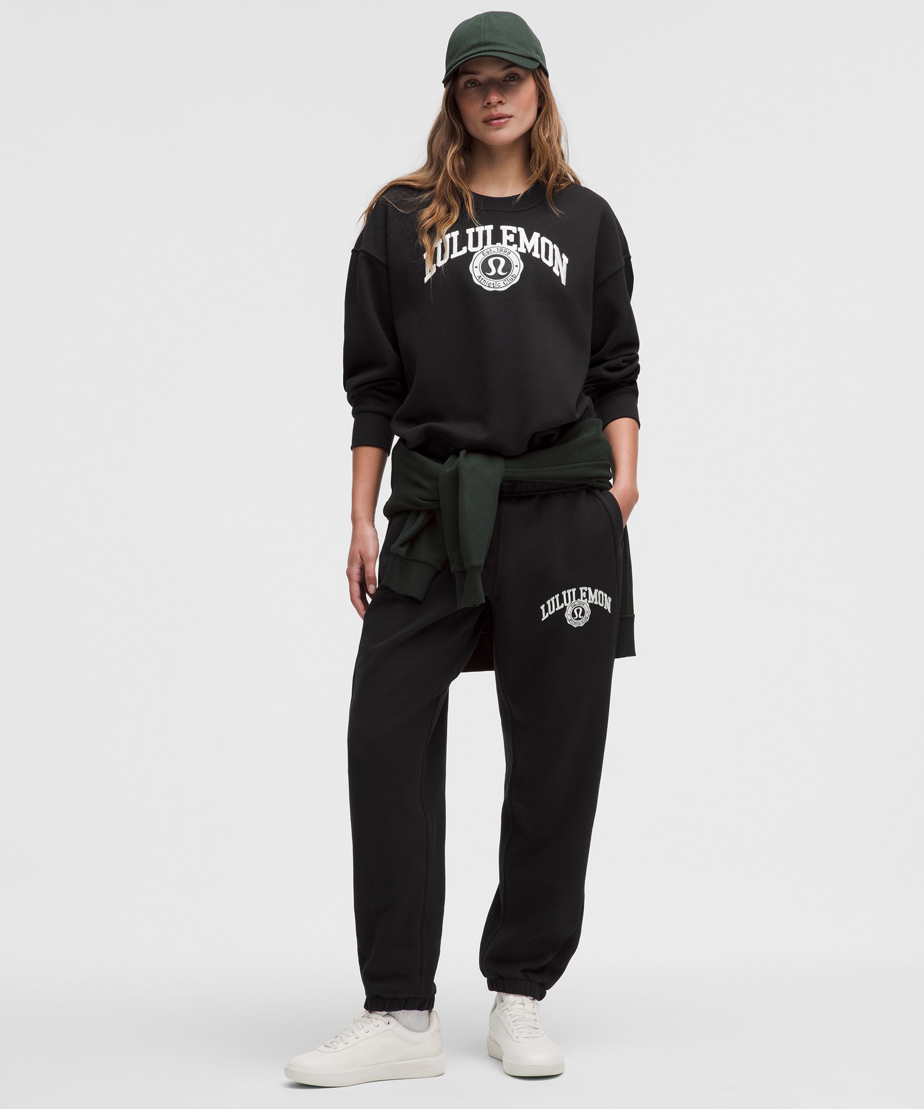 Scuba Mid-Rise Oversized Jogger