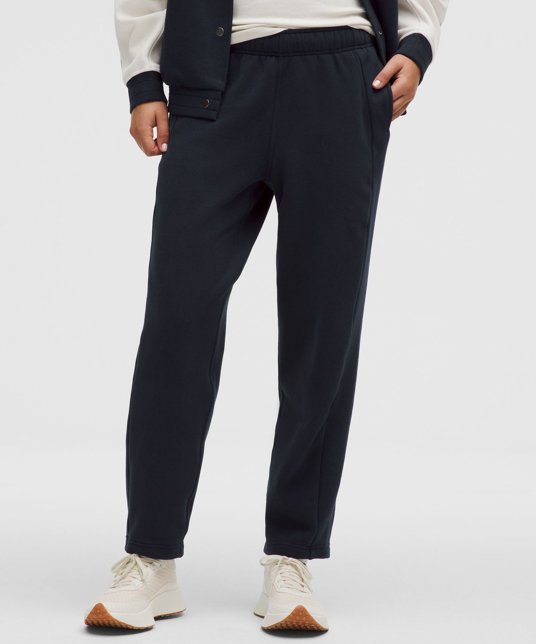 Lululemon Scuba Mid-rise Tapered Pant 7/8 Length