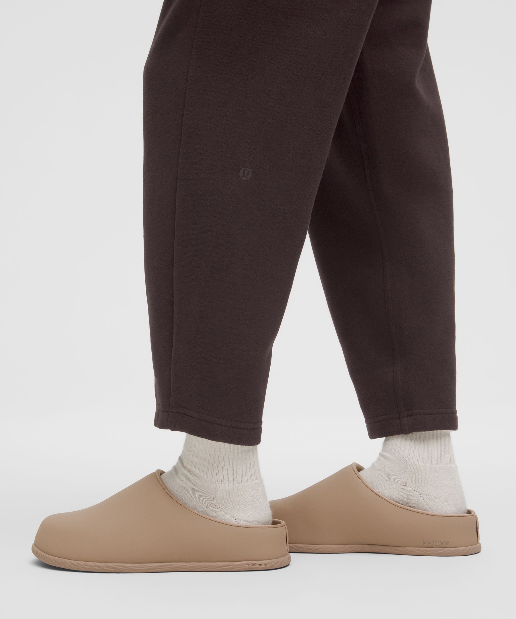 Lululemon Scuba Mid-rise Tapered Pant 7/8 Length In Brown