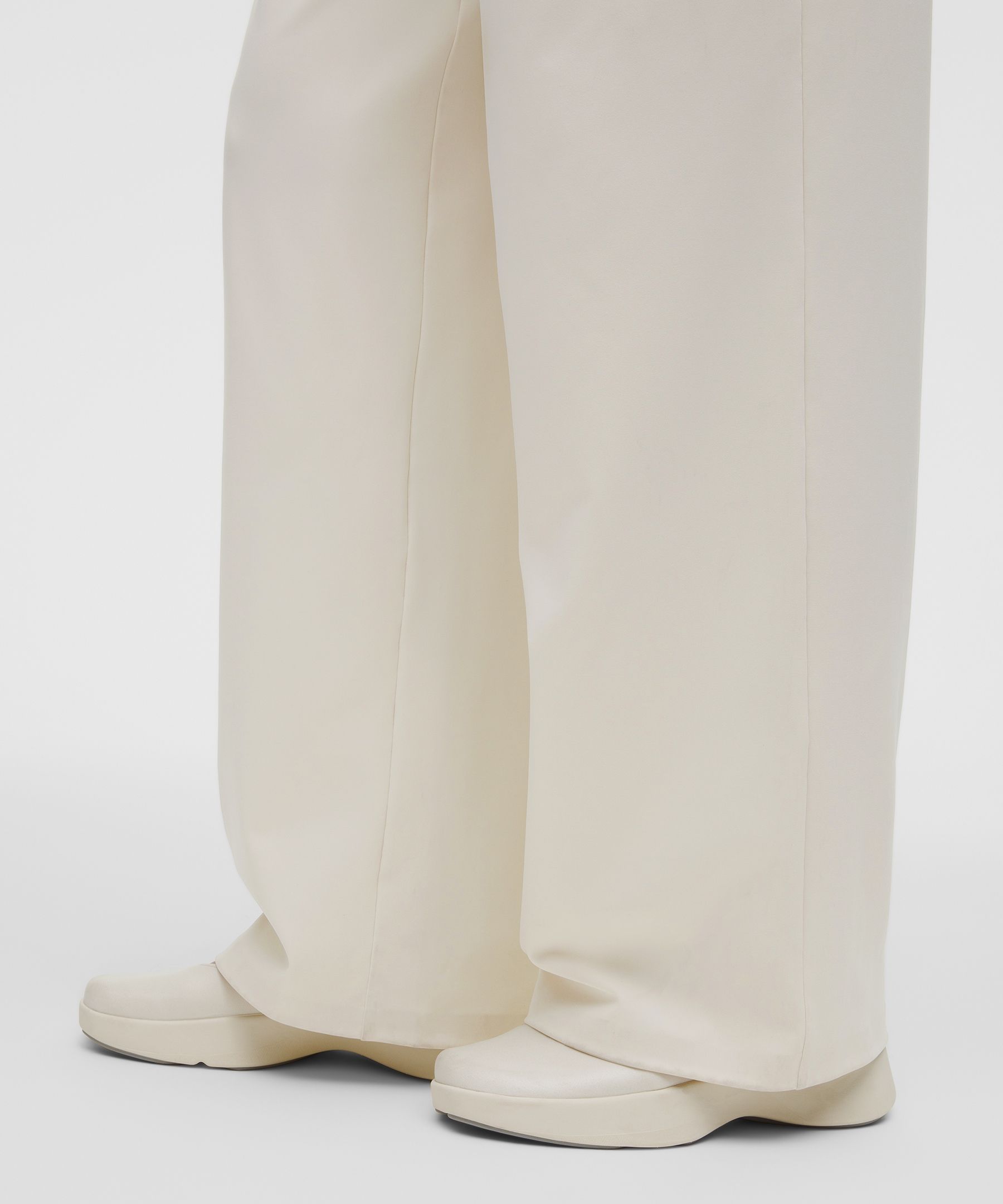 Pantal&oacute;n Daydrift de talle alto y pernera ancha *Personas altas