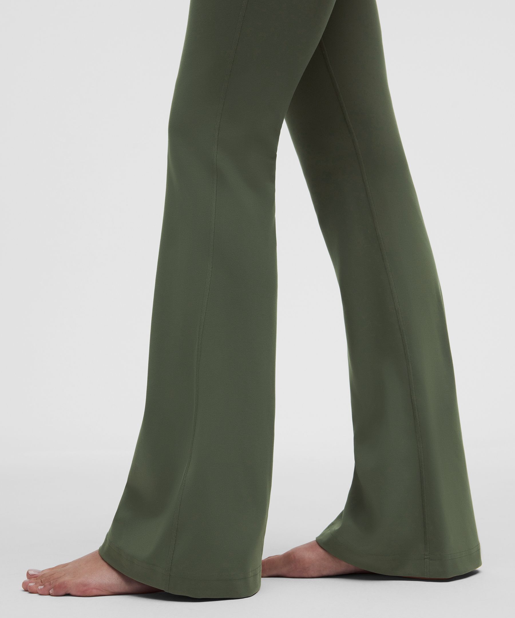 Groove Nulu High-Rise Flared Pant *Regular