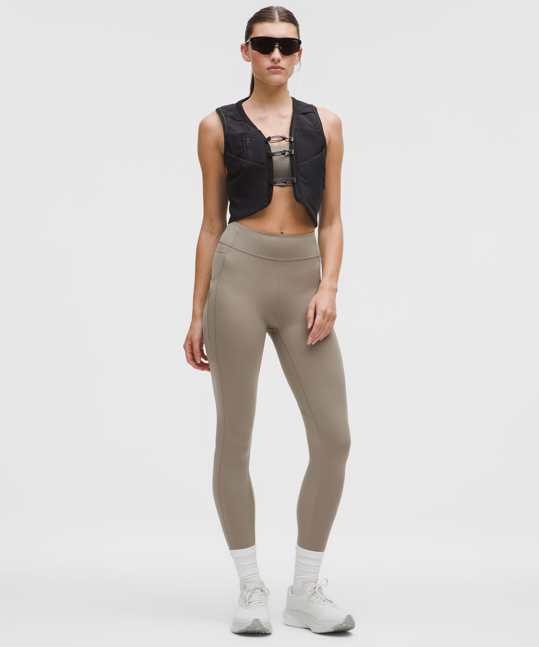 Fast and Free High-Rise Tight 25" Light 