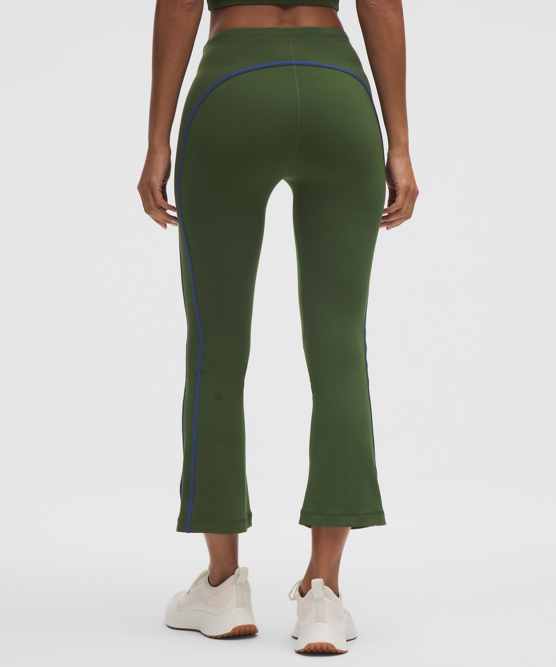 Nulu Sporty Trim Mid-Rise Flared Pant