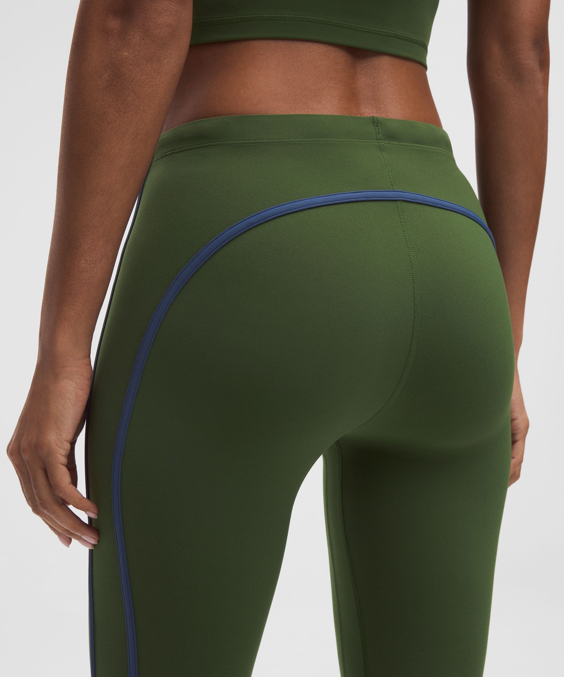 Nulu Sporty Trim Mid-Rise Flared Pant