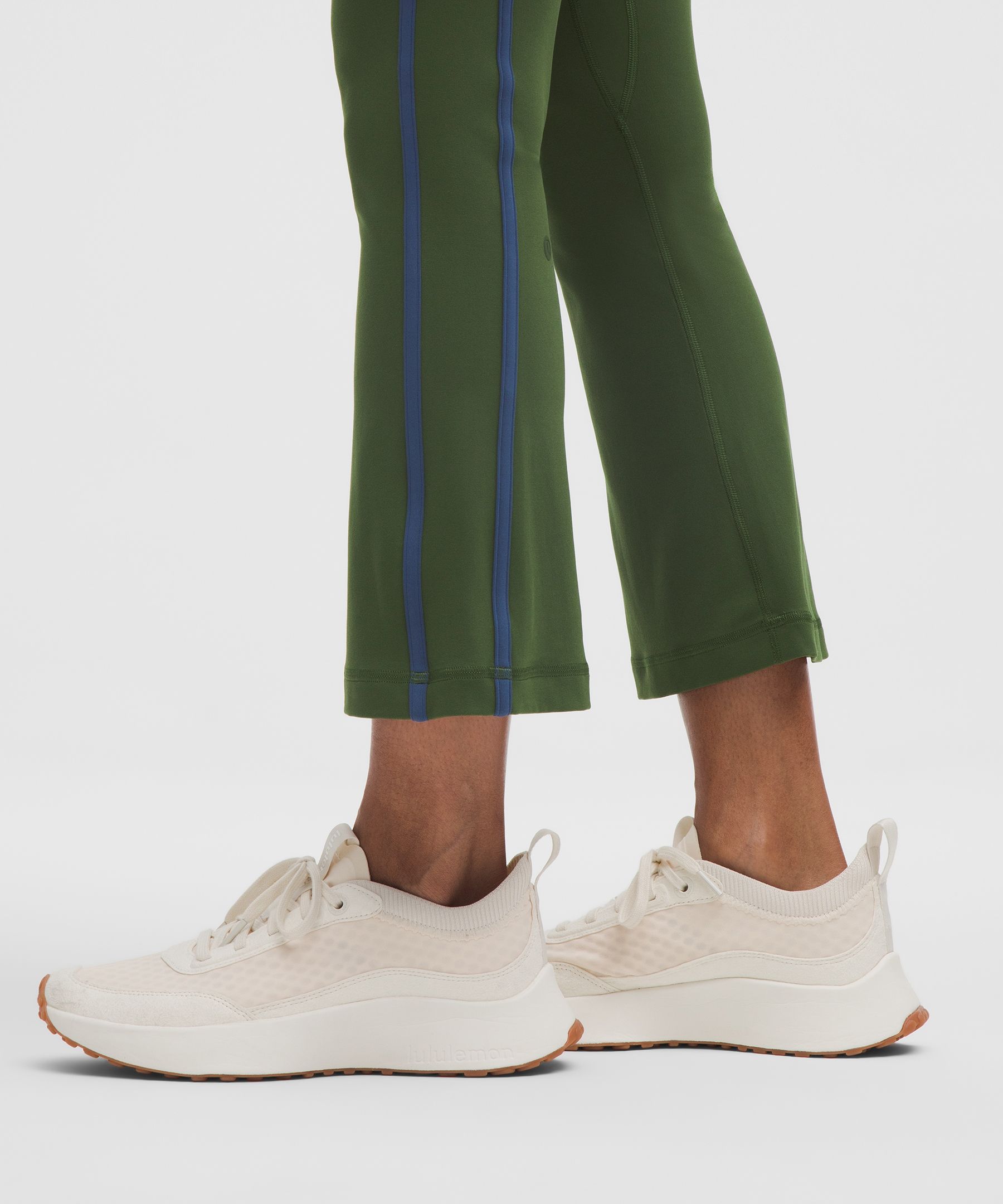 Nulu Sporty Trim Mid-Rise Flared Pant