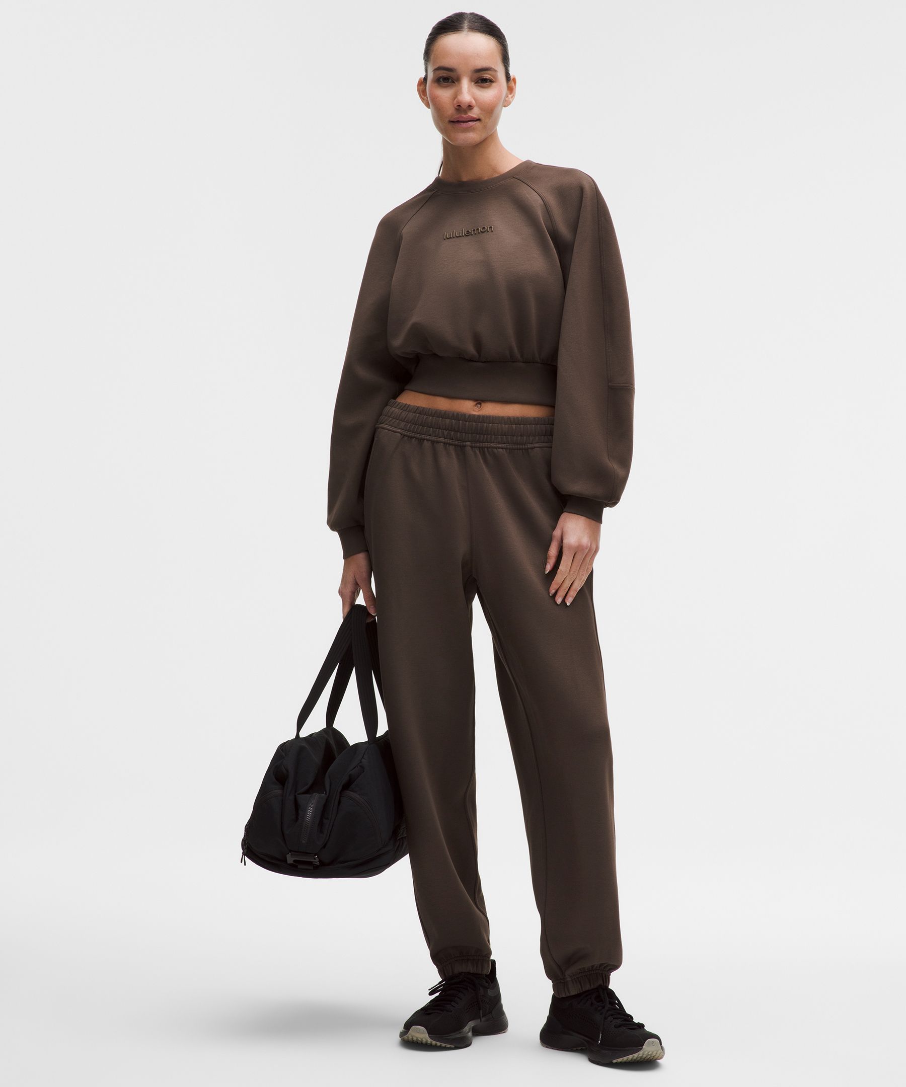 Smooth Spacer Mid-Rise Jogger 