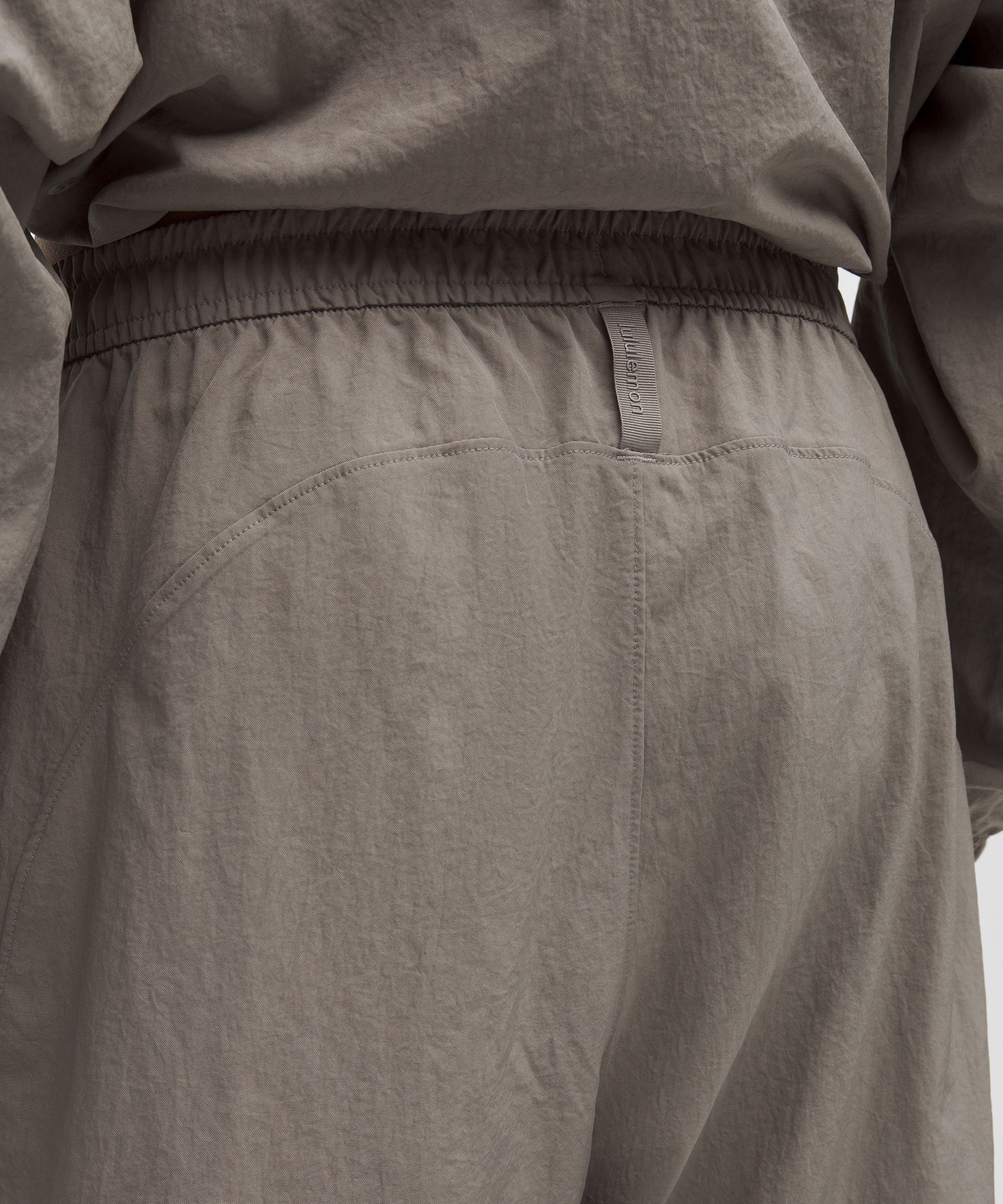 Lululemon License To Train Woven Mid-rise Jogger In Brown