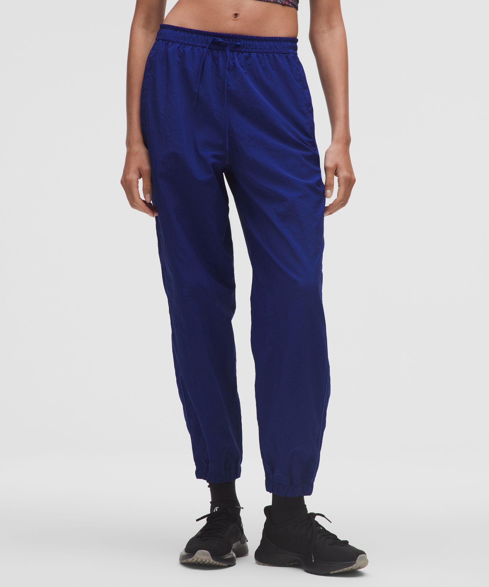 Lululemon License to Train Woven Mid-Rise Jogger — фото 2