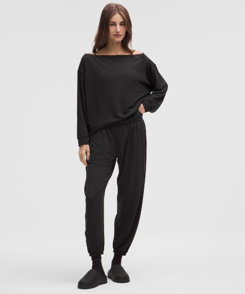 Женские оверсайз-брюки Lululemon BeCalm Mid-Rise