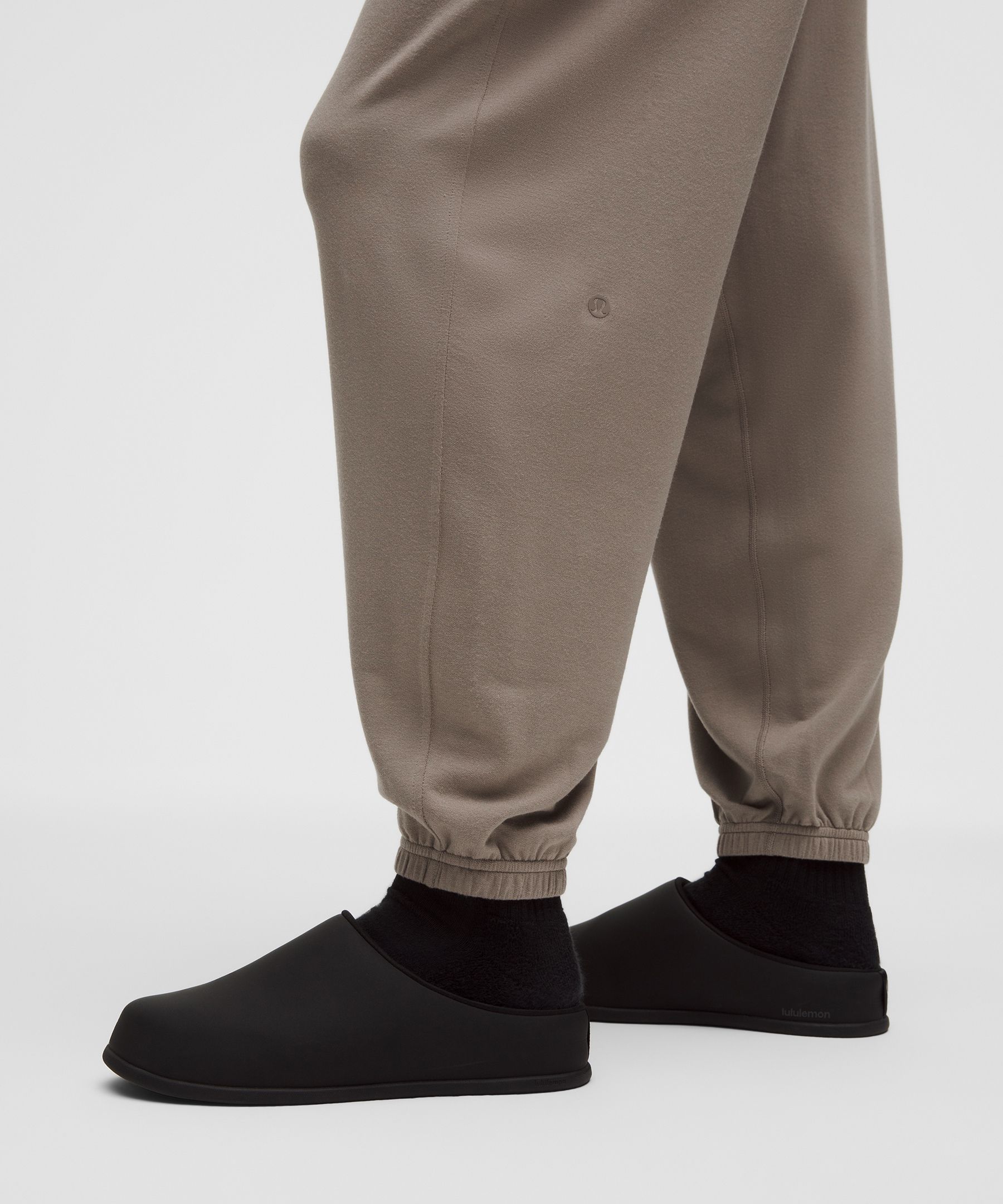 BeCalm Oversized Mid-Rise Pant