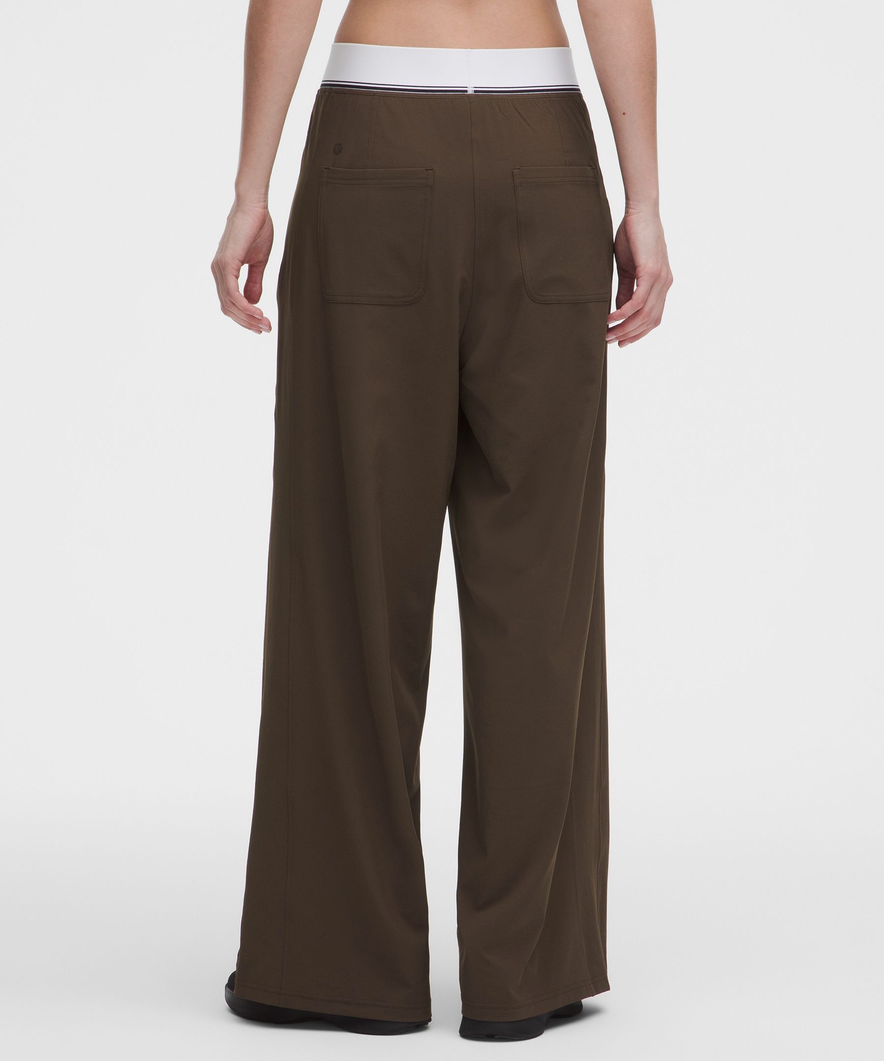 Swift High-Rise Wide-Leg Pant