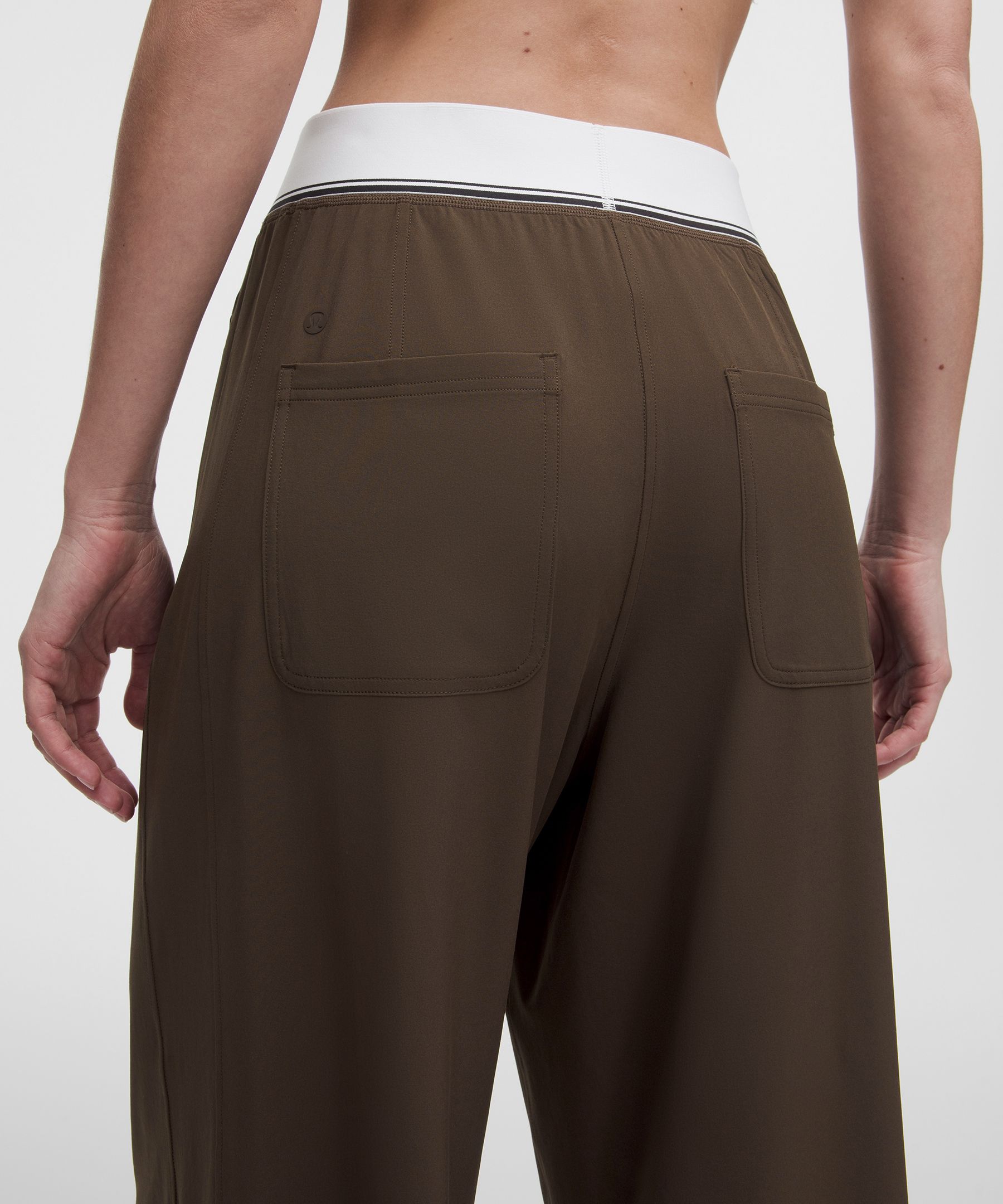 Swift High-Rise Wide-Leg Pant *Logo Waistband
