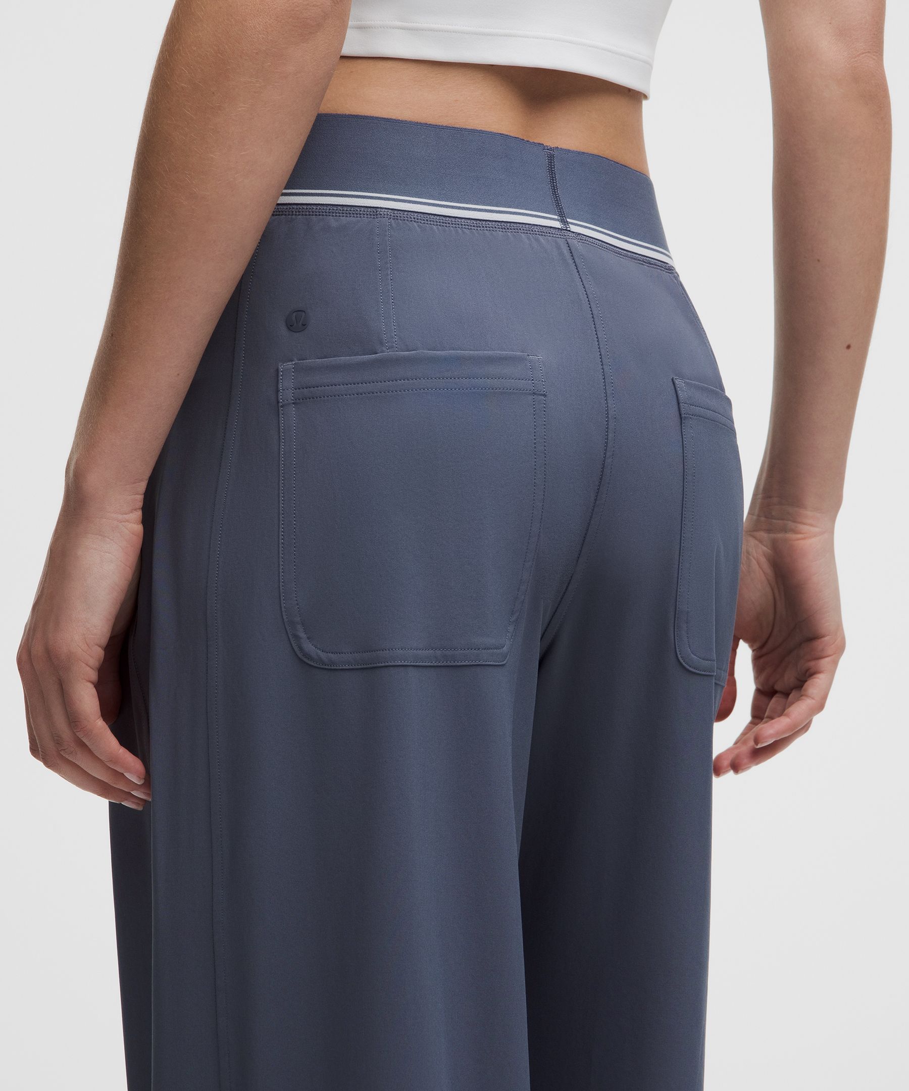 Swift High-Rise Wide-Leg Pant *Logo Waistband