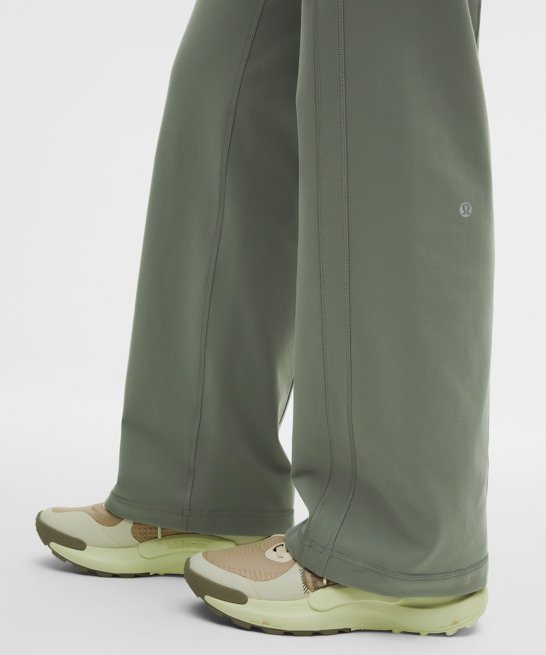 Pantalon de surv&ecirc;tement Define taille mi-haute *Luon