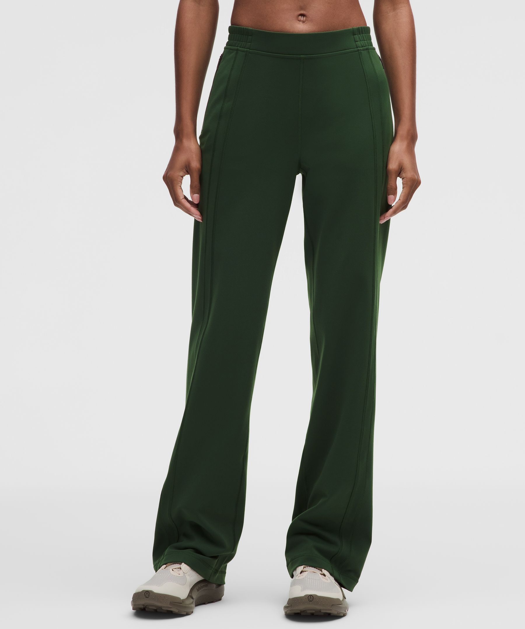 Define Mid-Rise Track Pant *Luon