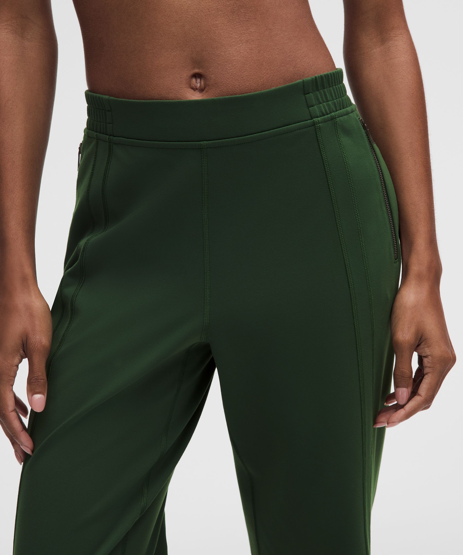 Define Mid-Rise Track Pant *Luon