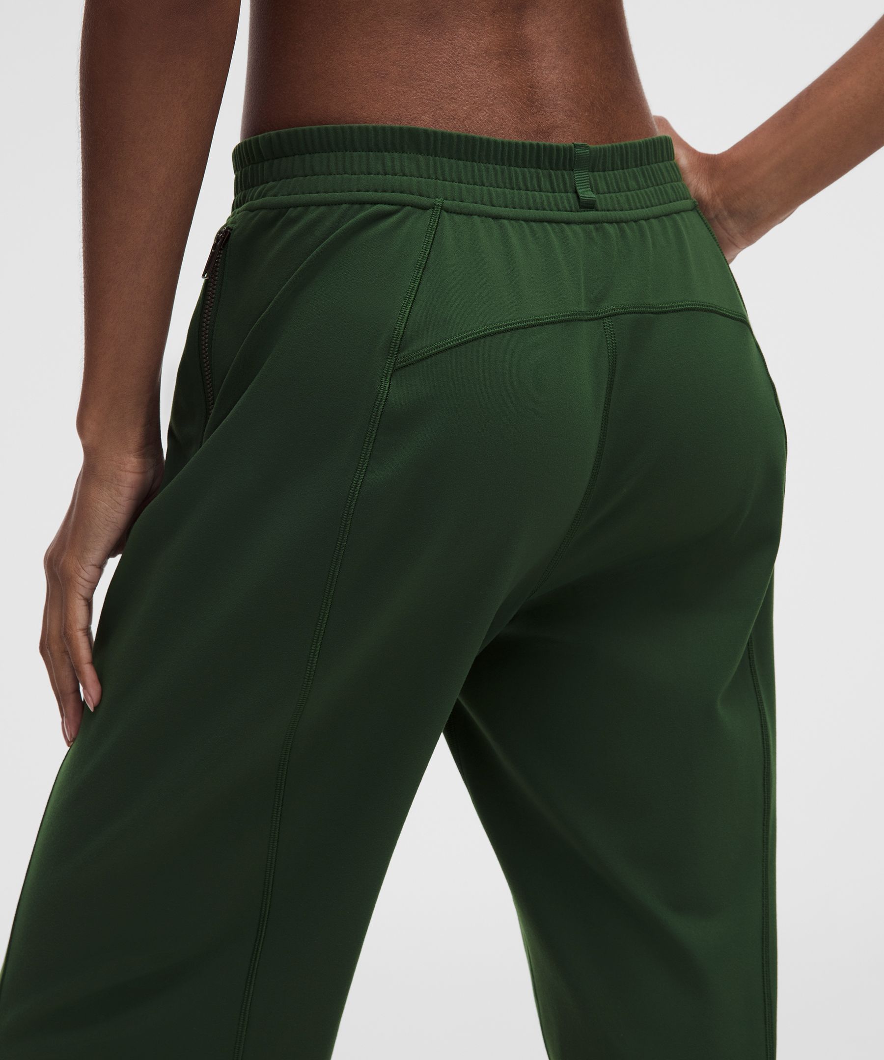 Define Mid-Rise Track Pant *Luon