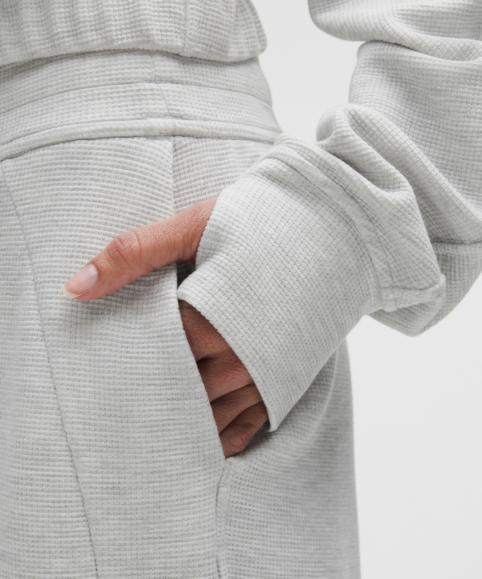 Женские широкие брюки Lululemon Scuba Mid-Rise Waffle — фото 5
