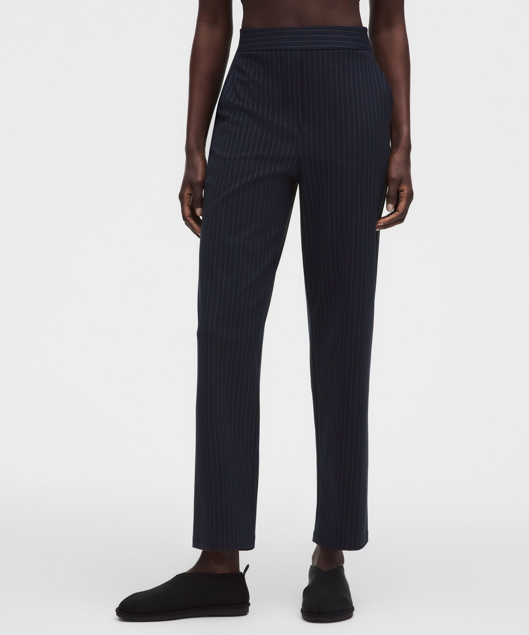 Pantalon habillé fuselé taille haute en Daydrift