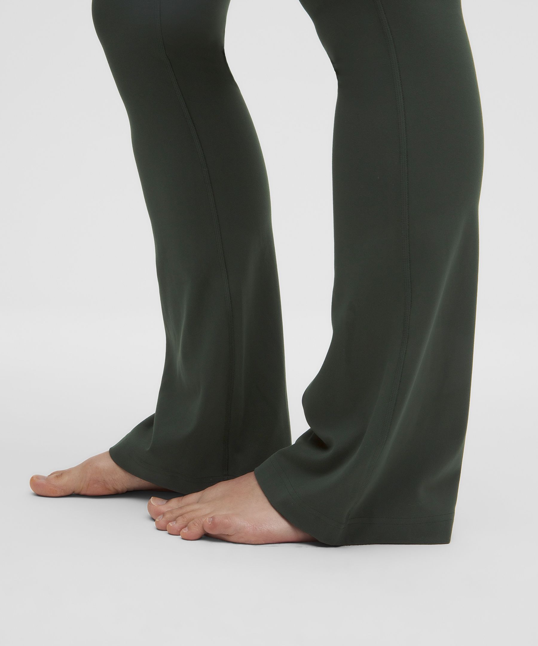 ルルレモン　フレアパンツ Nulu アジアフィット　グレー　M Groove Nulu スーパーハイライズ フレアパンツ 30インチ *アジア