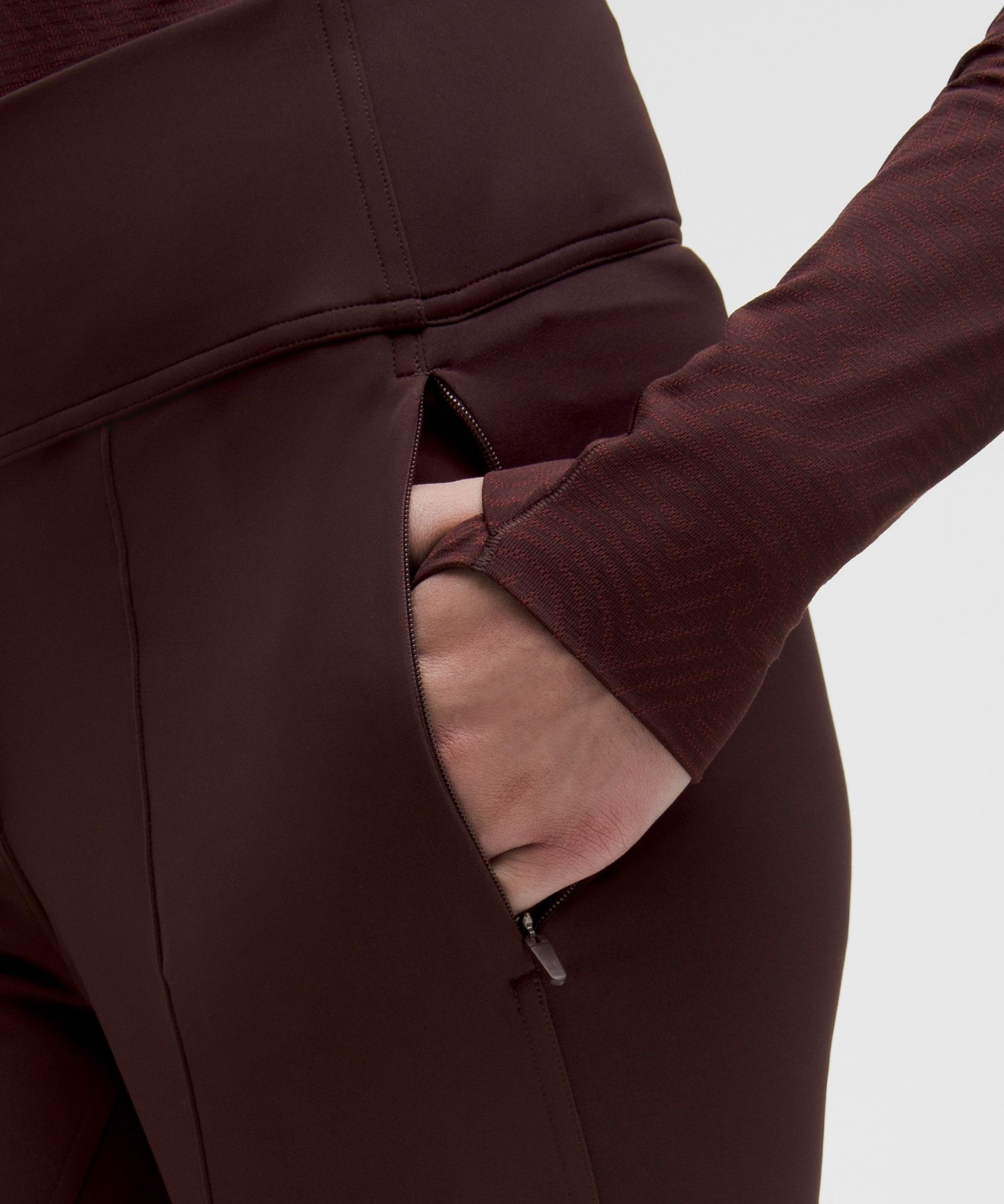 Lululemon Team Canada Cold Weather Flared Pant Regular *COC Logo — фото 5