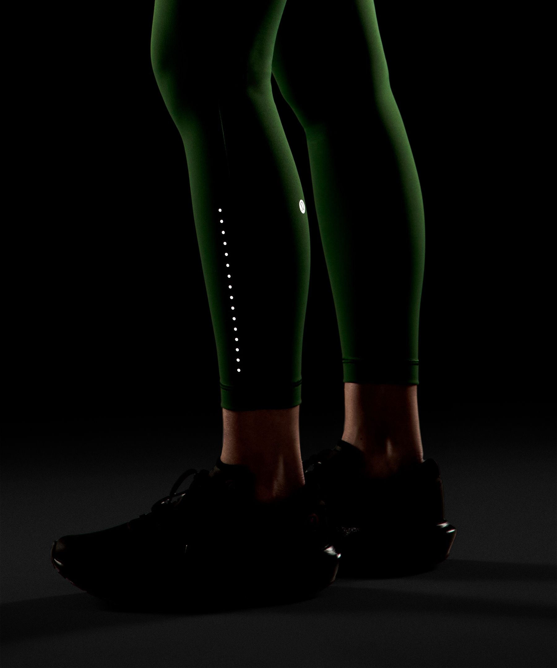 Swift Speed High-Rise Tight 24"&nbsp;*Asia Fit