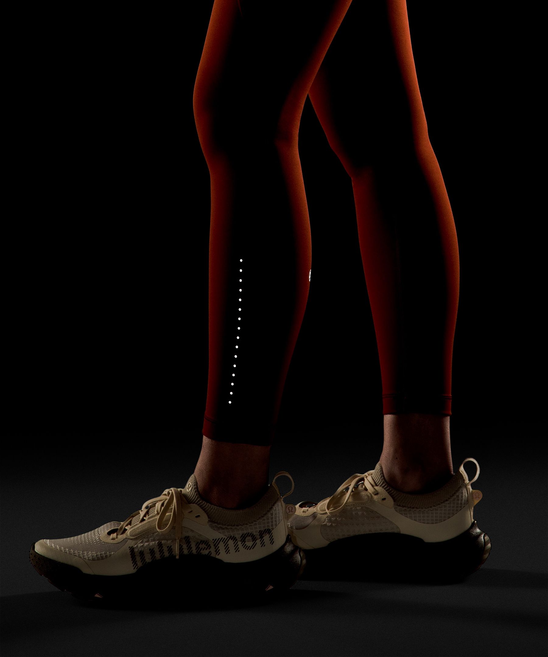 Swift Speed High-Rise Tight 24"&nbsp;*Asia Fit