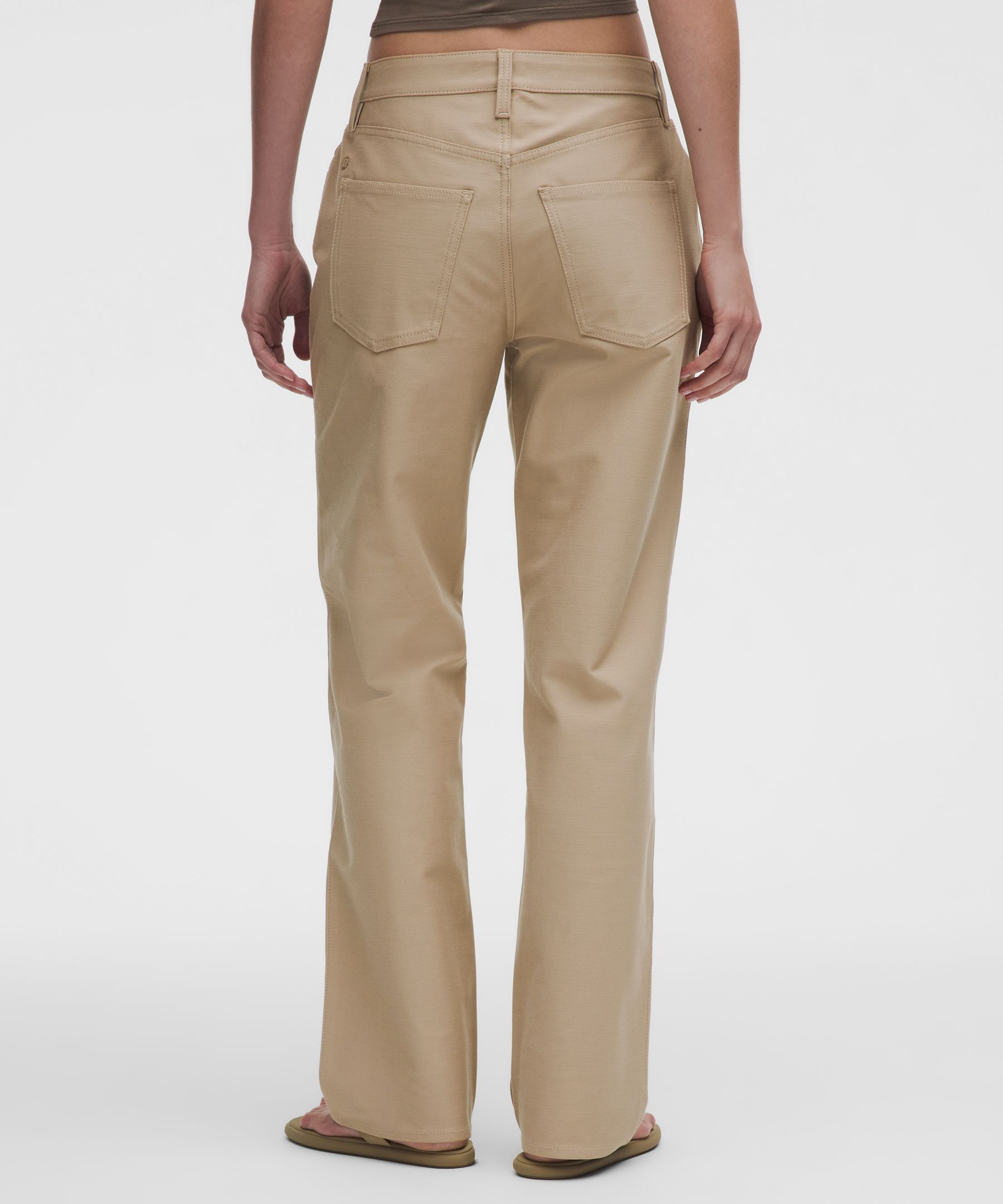 EasyFive Mid-Rise Relaxed-Straight Pant *Regular