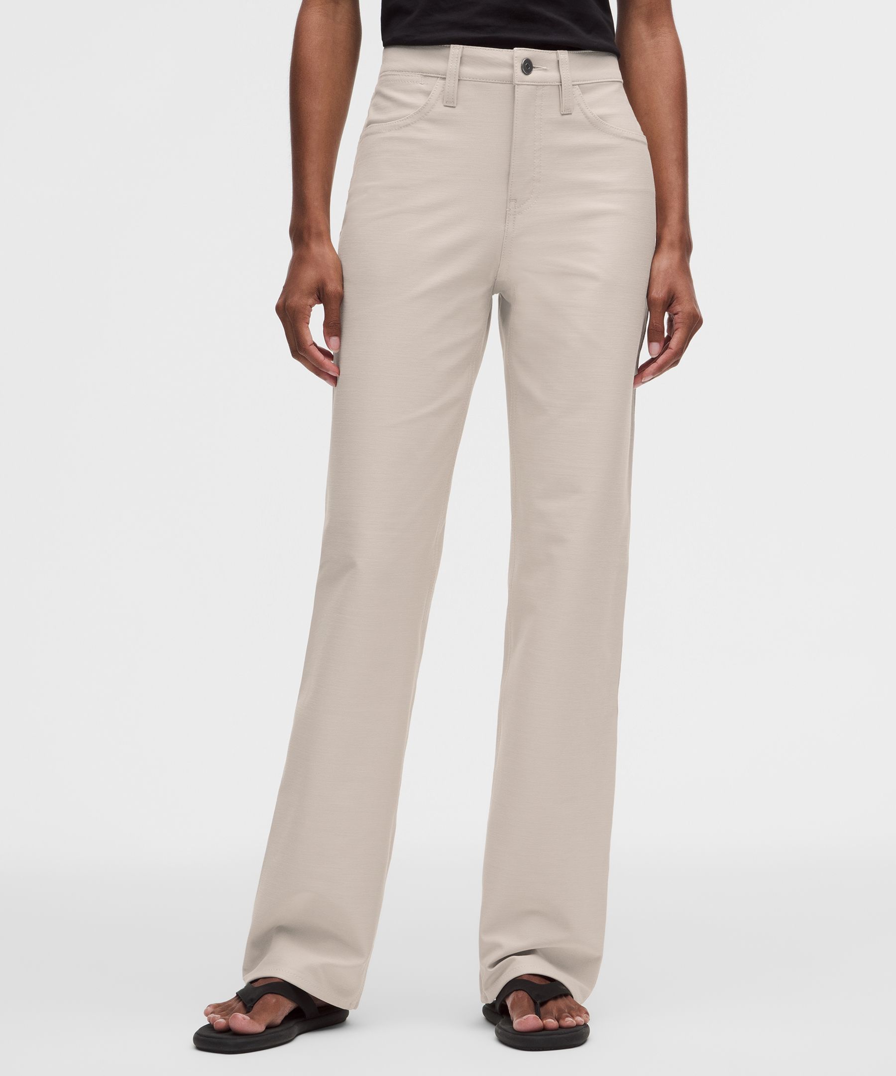 EasyFive Mid-Rise Relaxed-Straight Pant *Regular