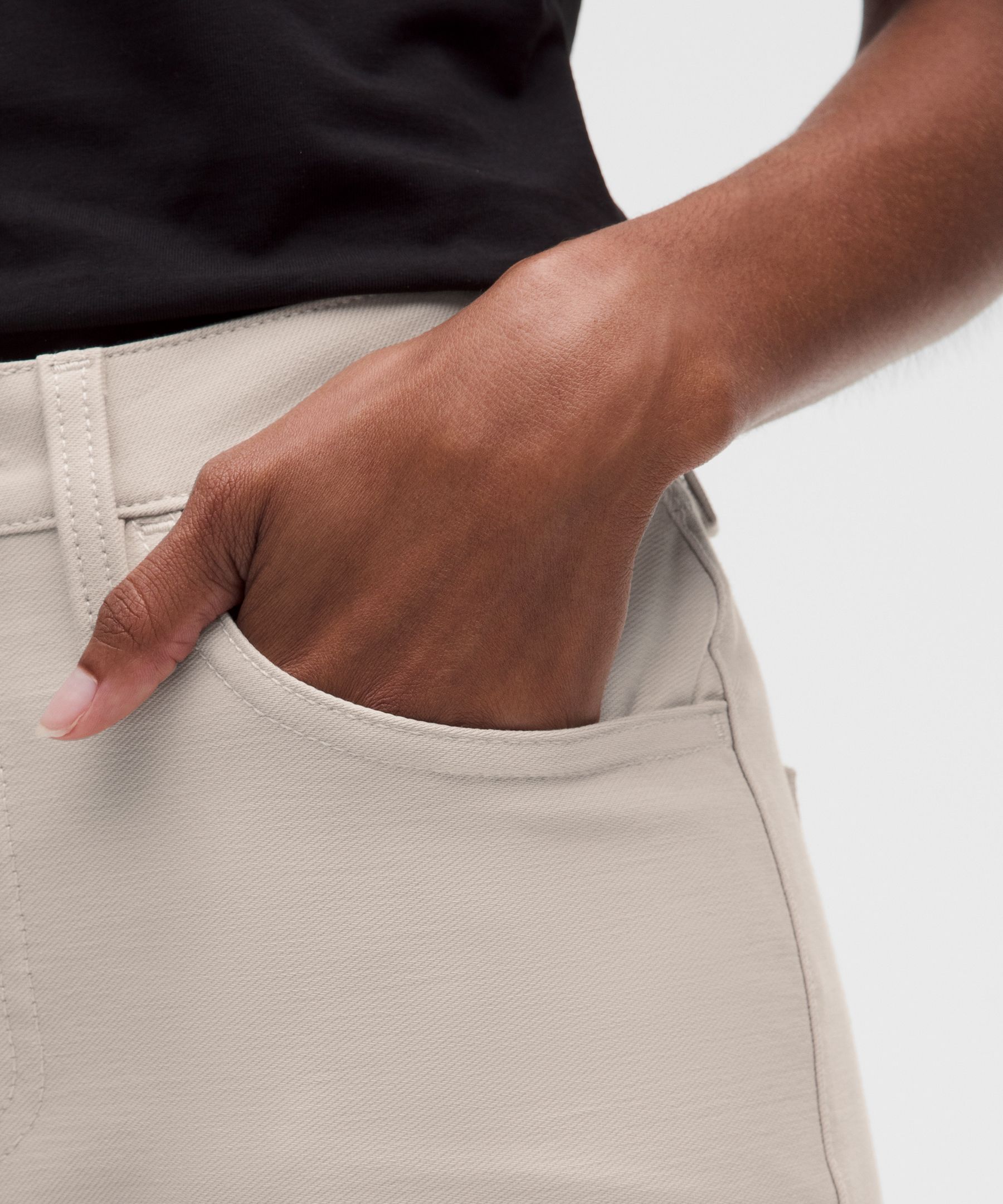 EasyFive Mid-Rise Relaxed-Straight Pant *Regular