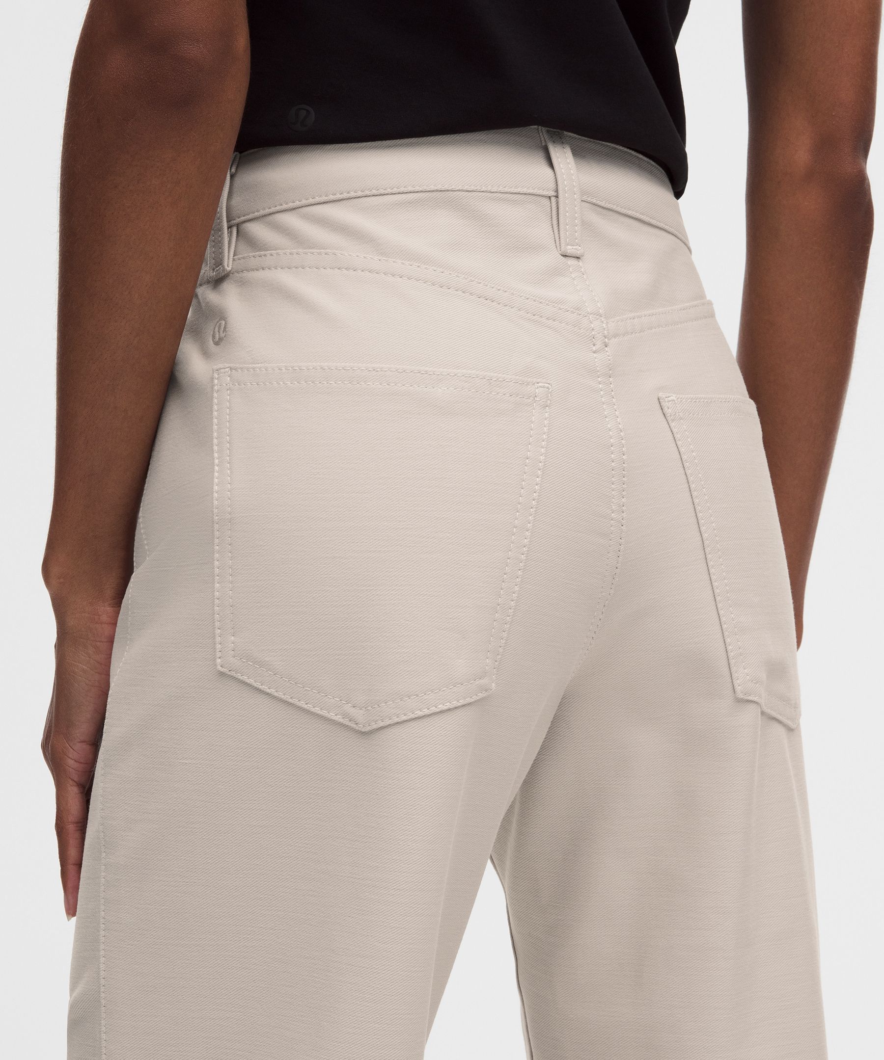 EasyFive Mid-Rise Relaxed-Straight Pant *Regular