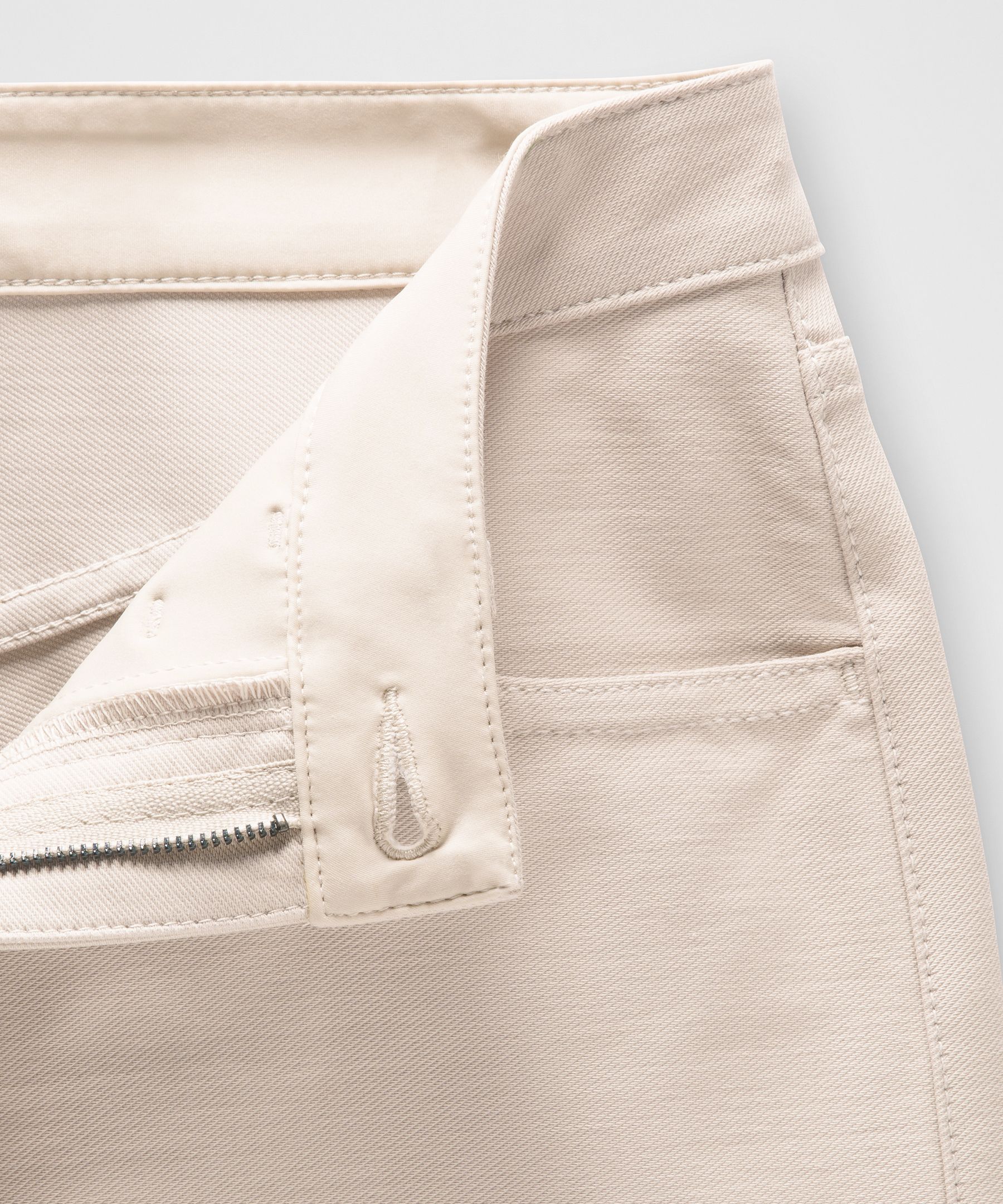 EasyFive Mid-Rise Relaxed-Straight Pant *Regular