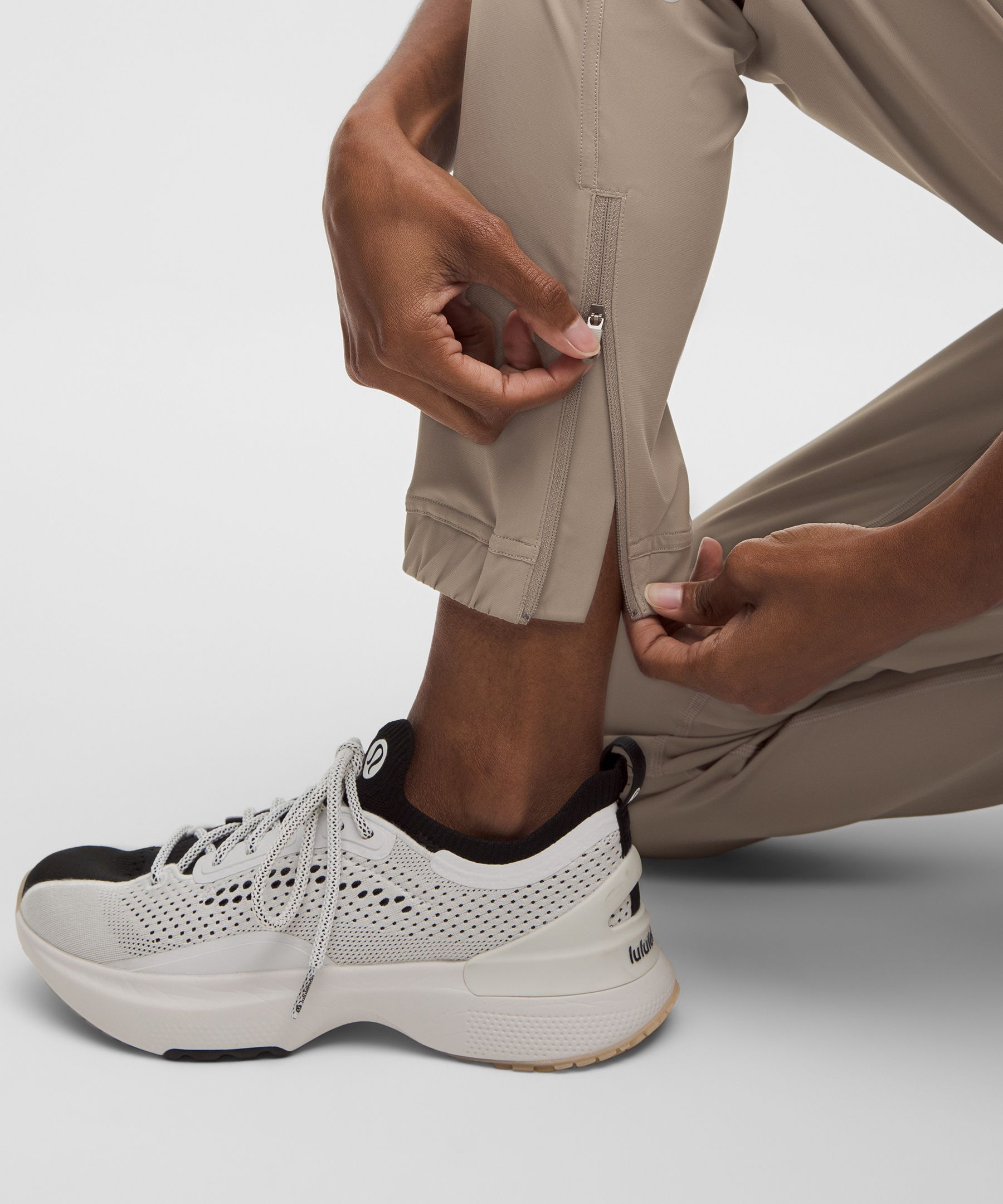 Lululemon Adapted State High-rise Joggers Short