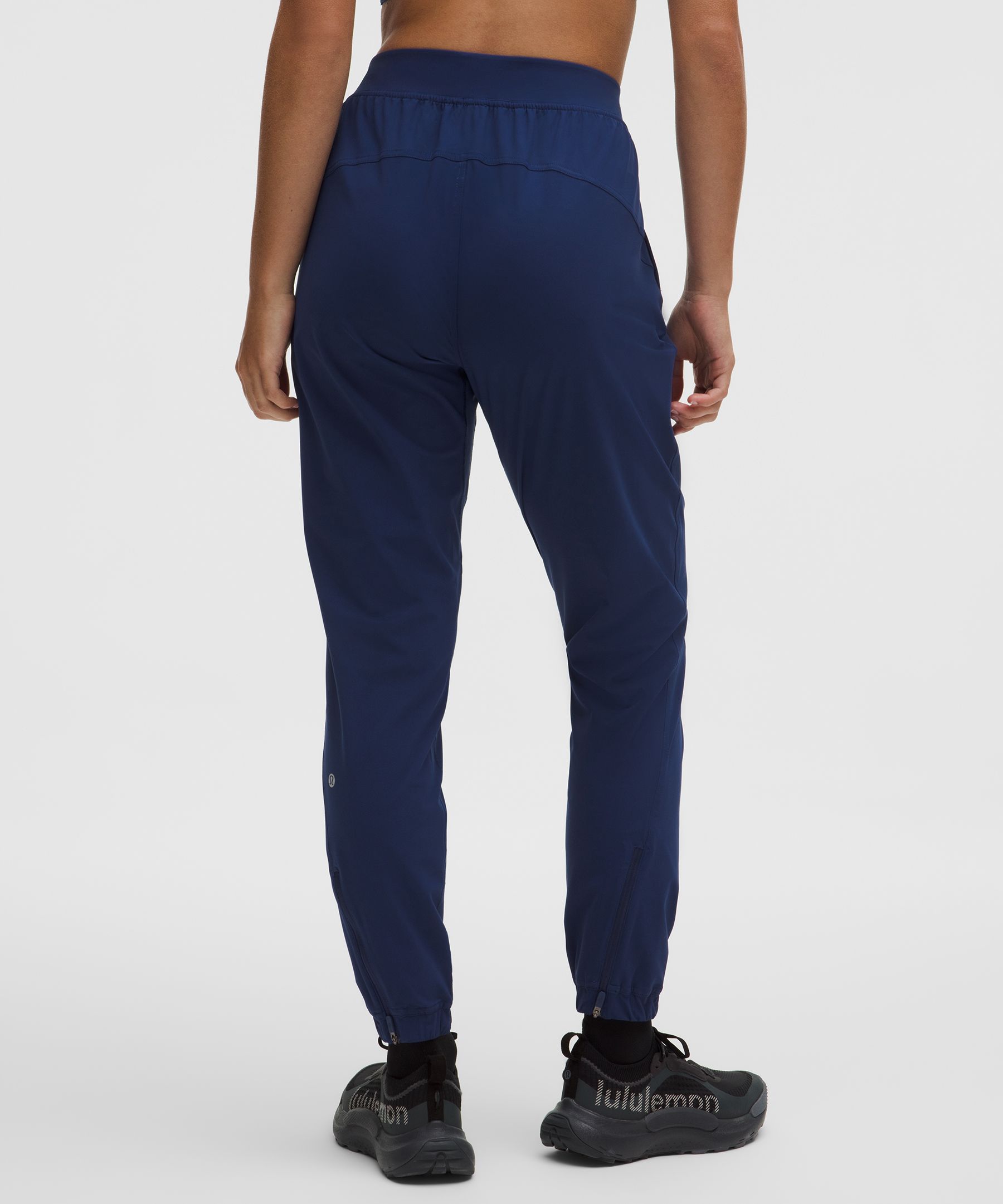 Adapted State High-Rise Jogger *Short