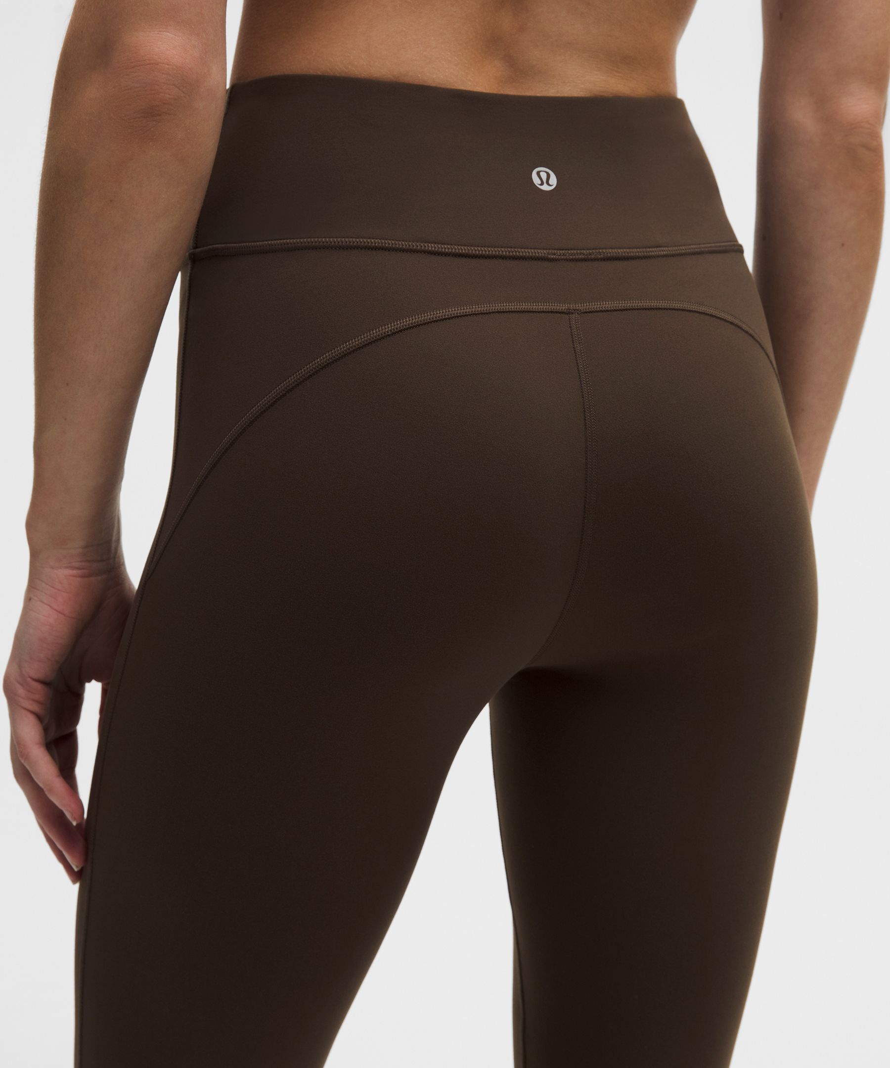 Groove Nulu High-Rise Flared Pant *Short