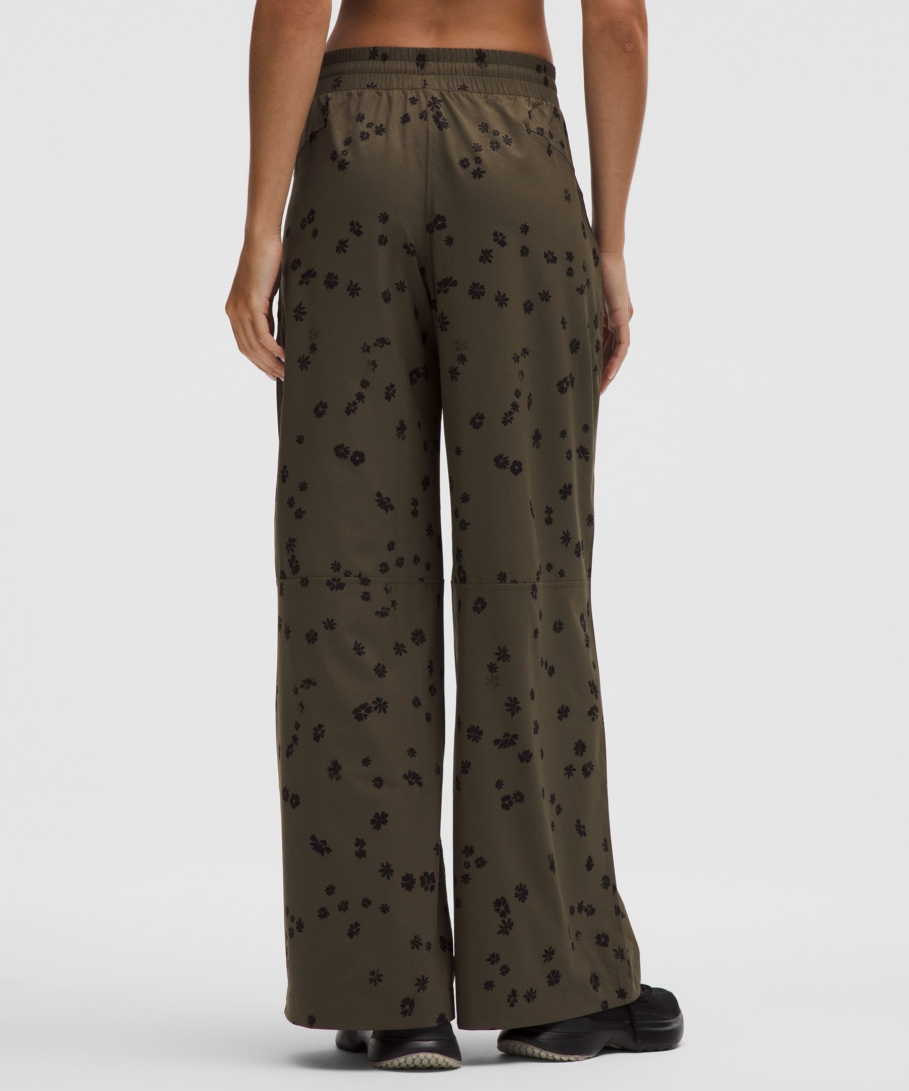 Lululemon Swift Mid-rise Wide-leg Pant