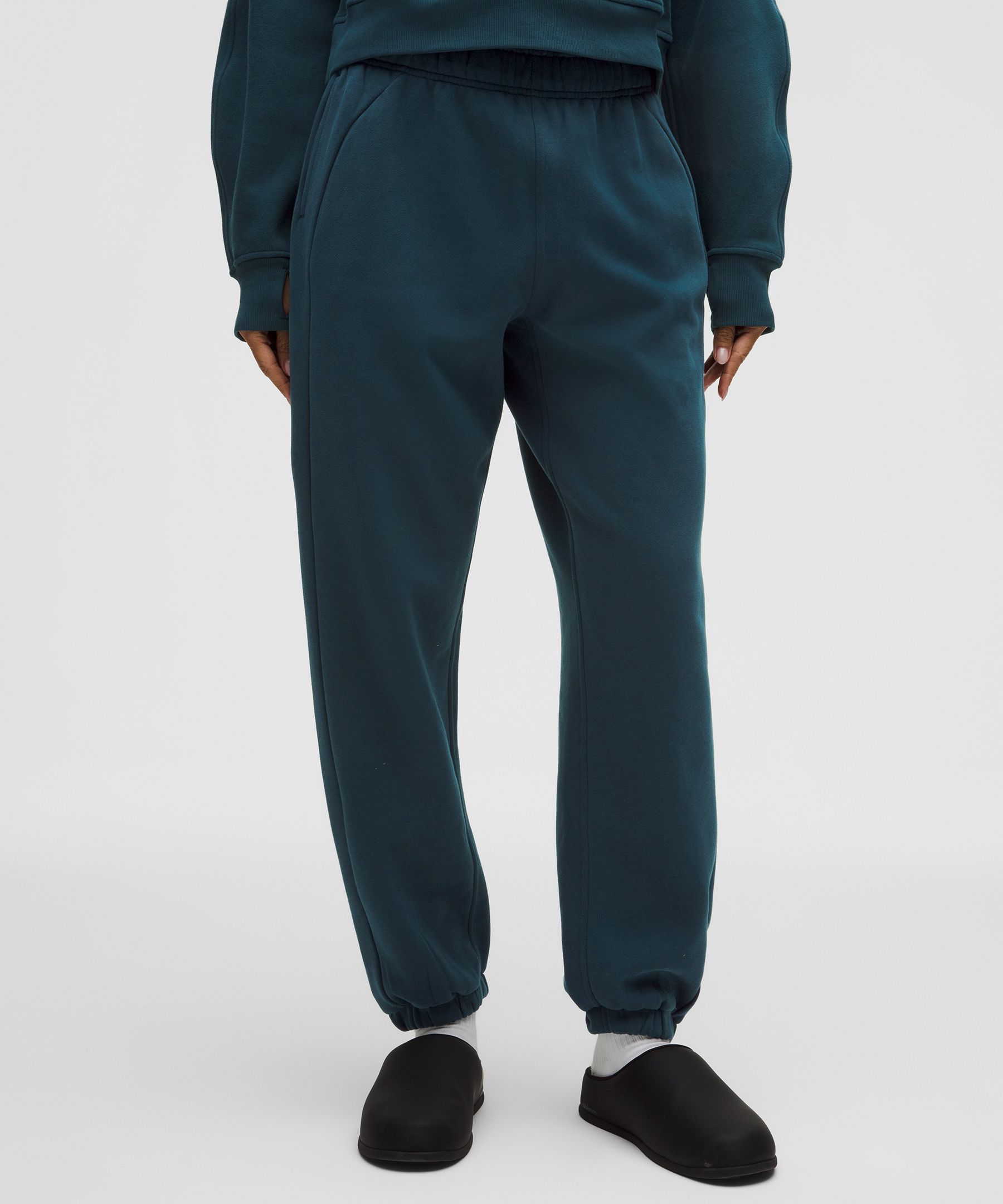 Lululemon Scuba Mid-rise Oversized Jogger In Green