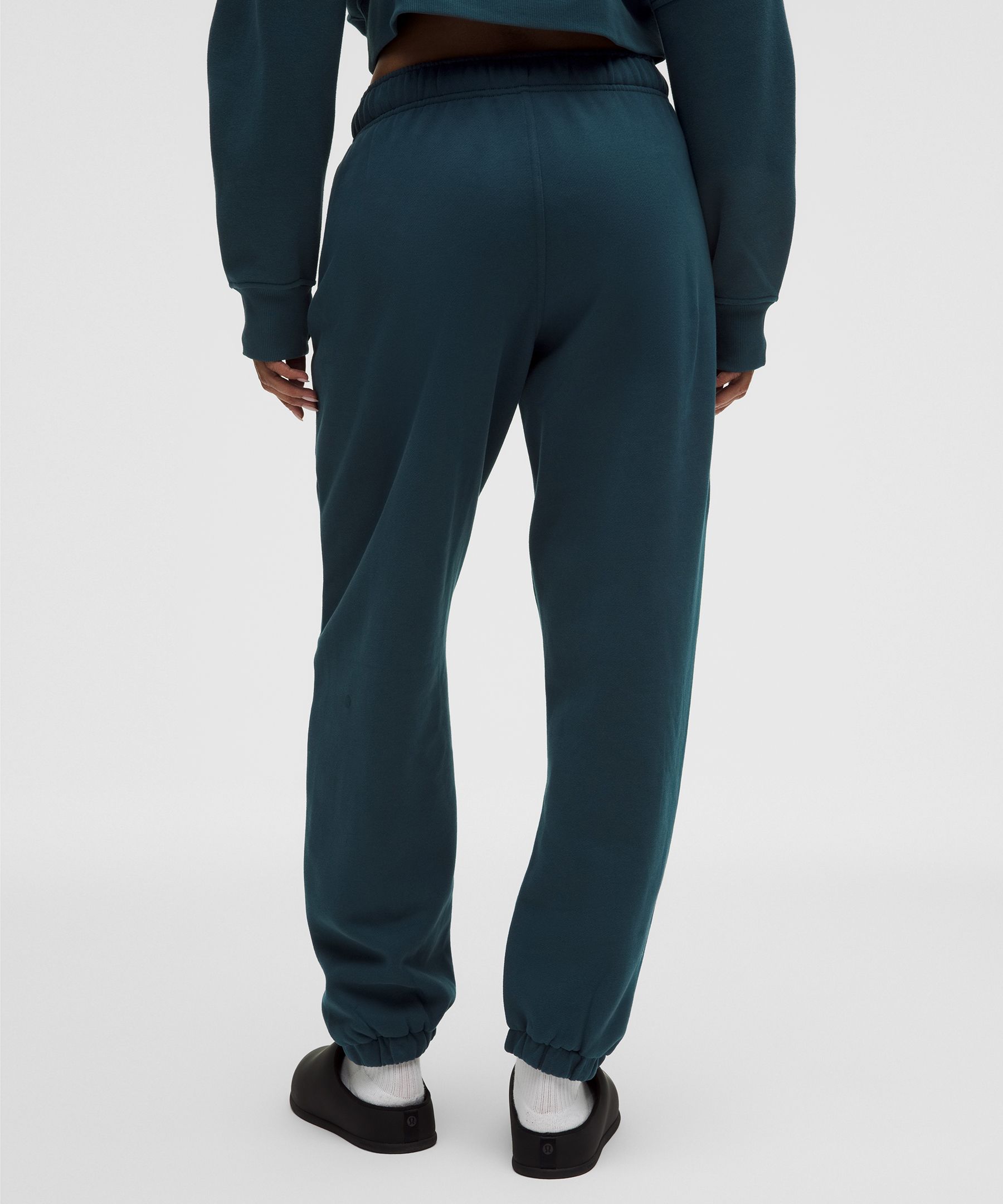Lululemon Scuba Mid-rise Oversized Jogger In Green