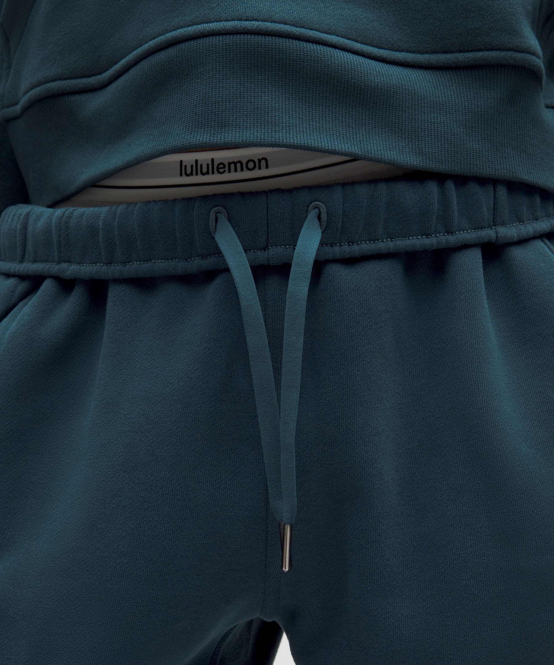 Lululemon Scuba Mid-rise Oversized Jogger In Green